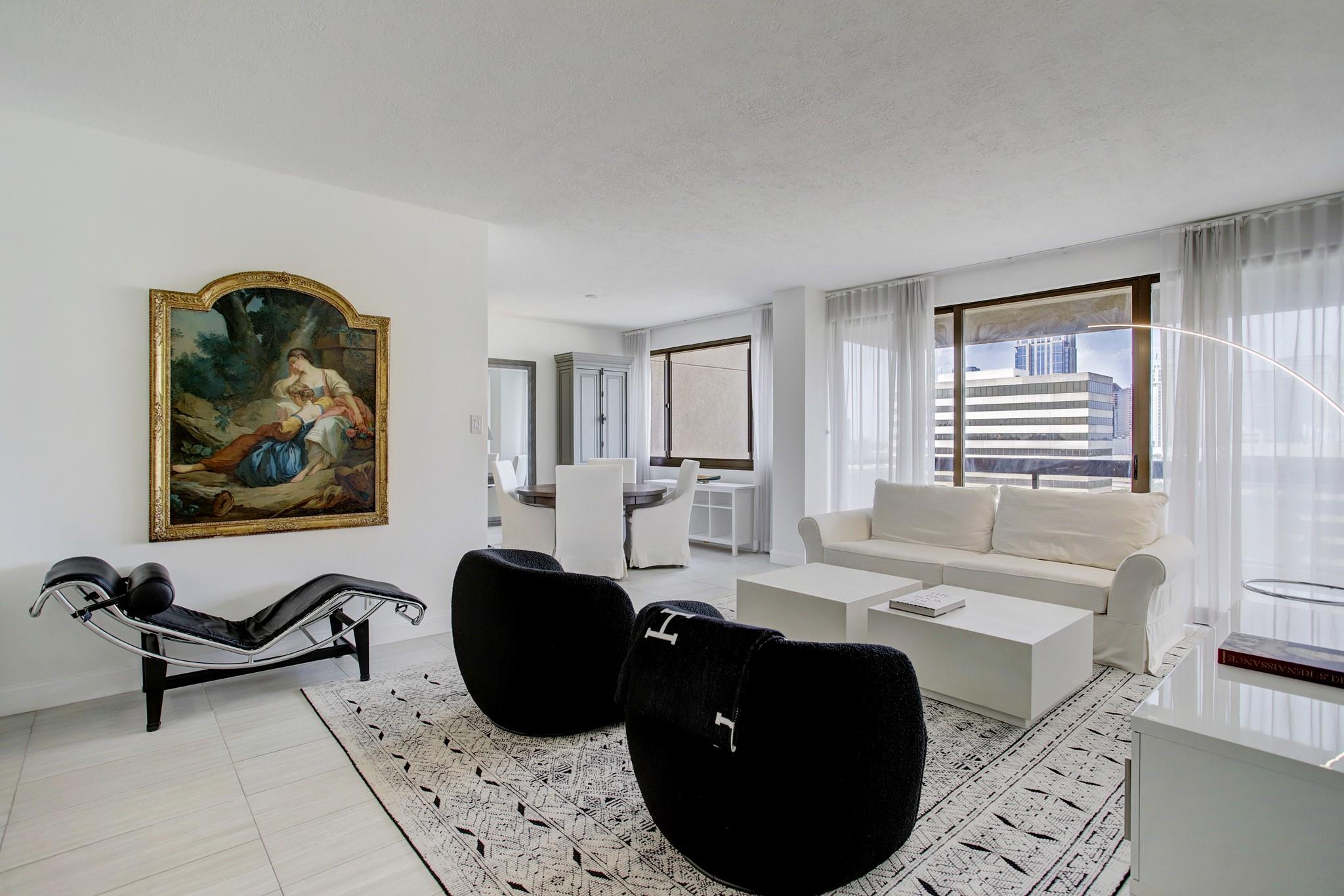 49 Briar Hollow Lane # 1101
