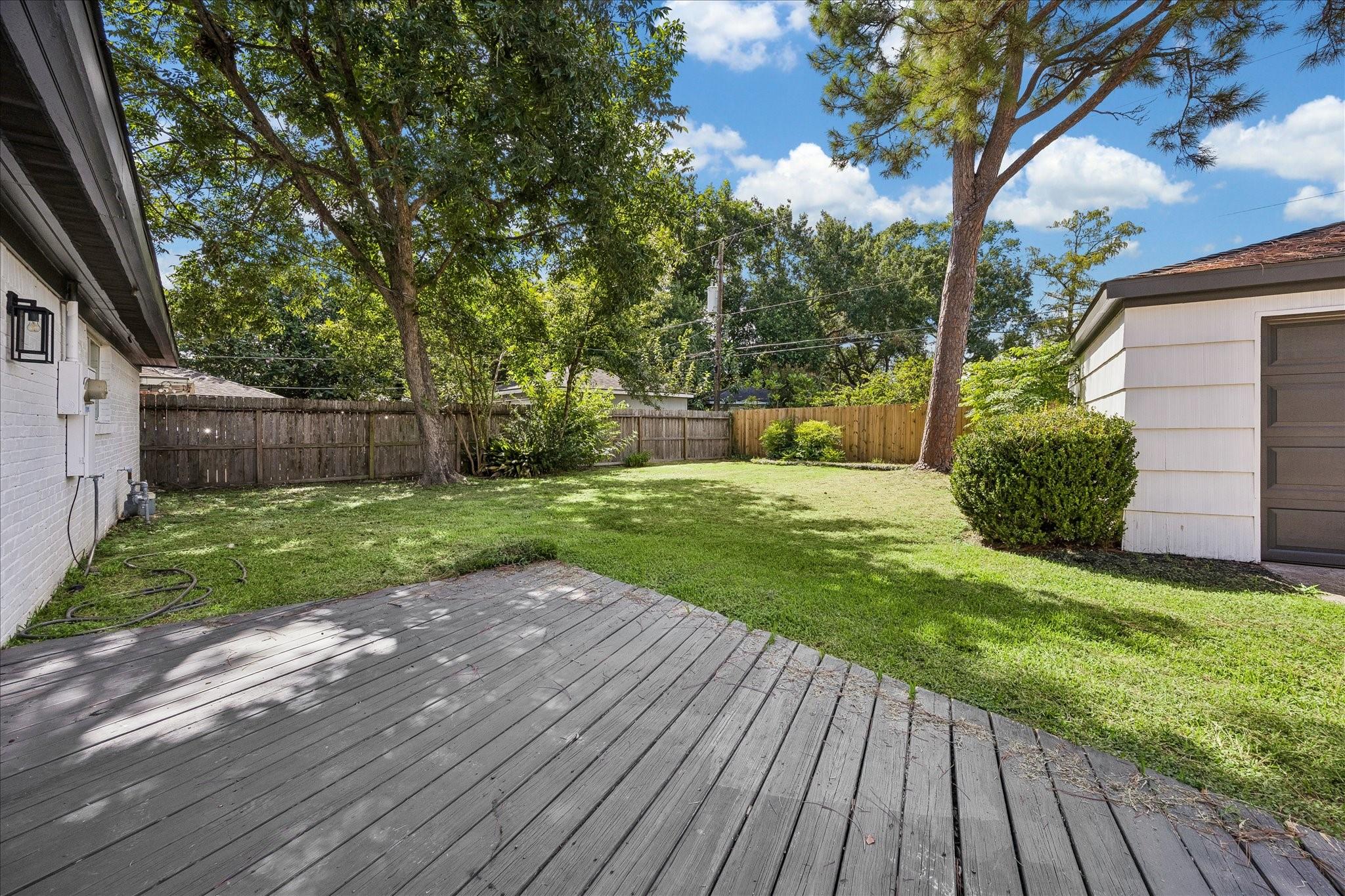 6027 Valkeith Drive