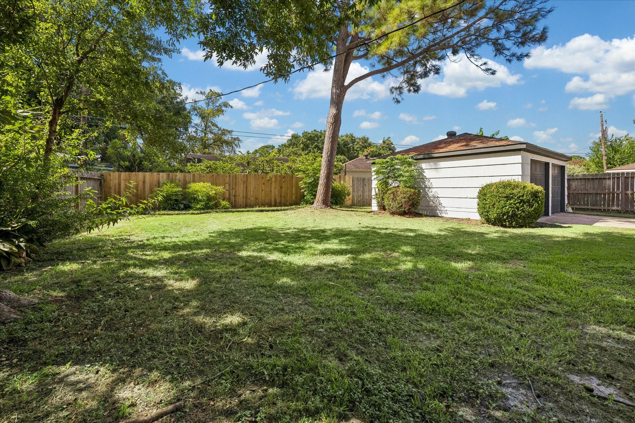6027 Valkeith Drive