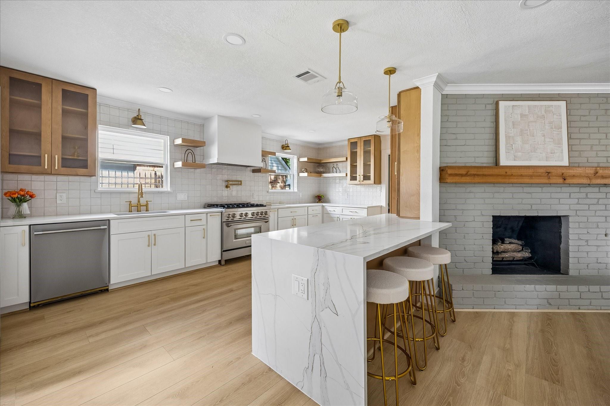 6027 Valkeith Drive
