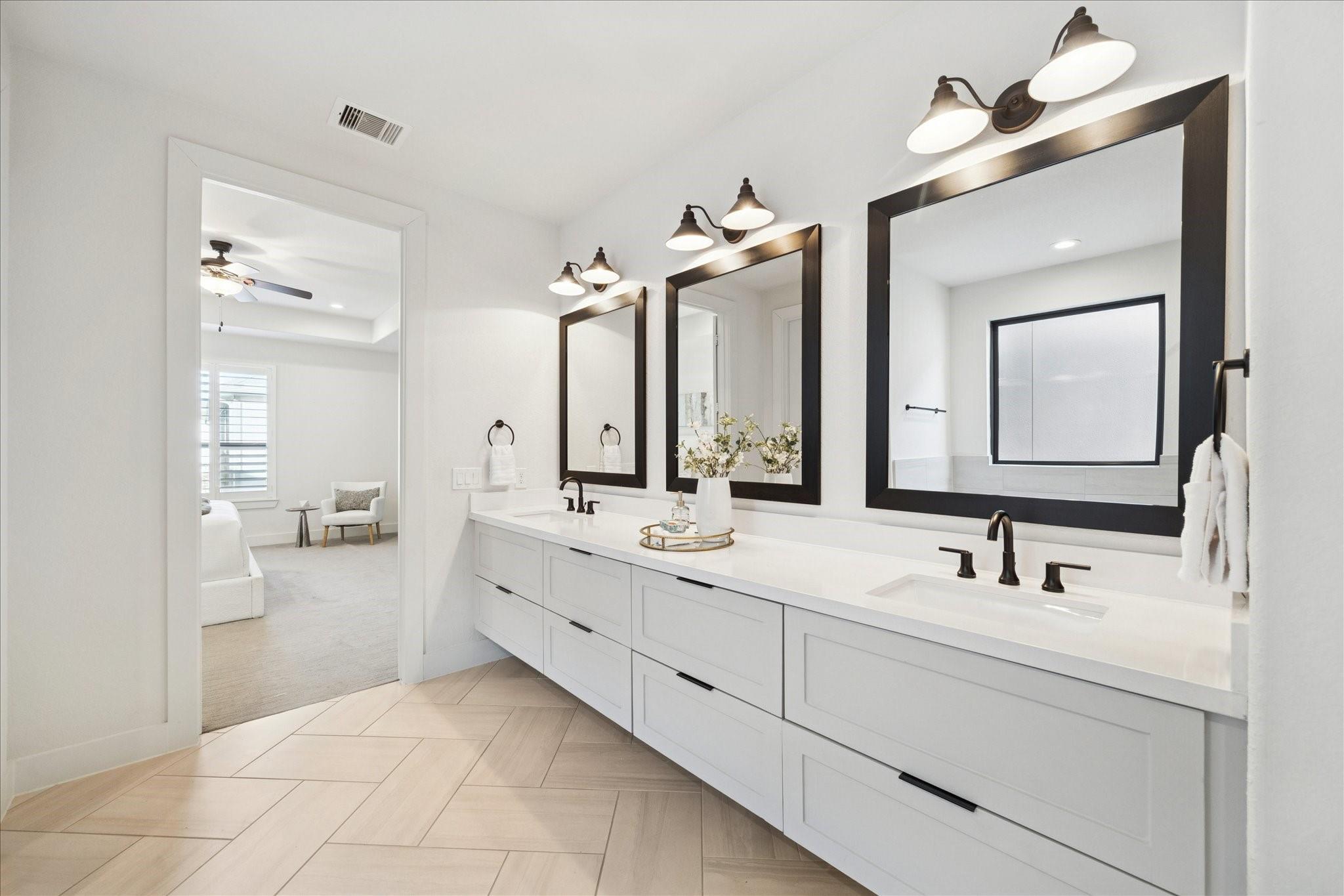 1122 Thompson Street