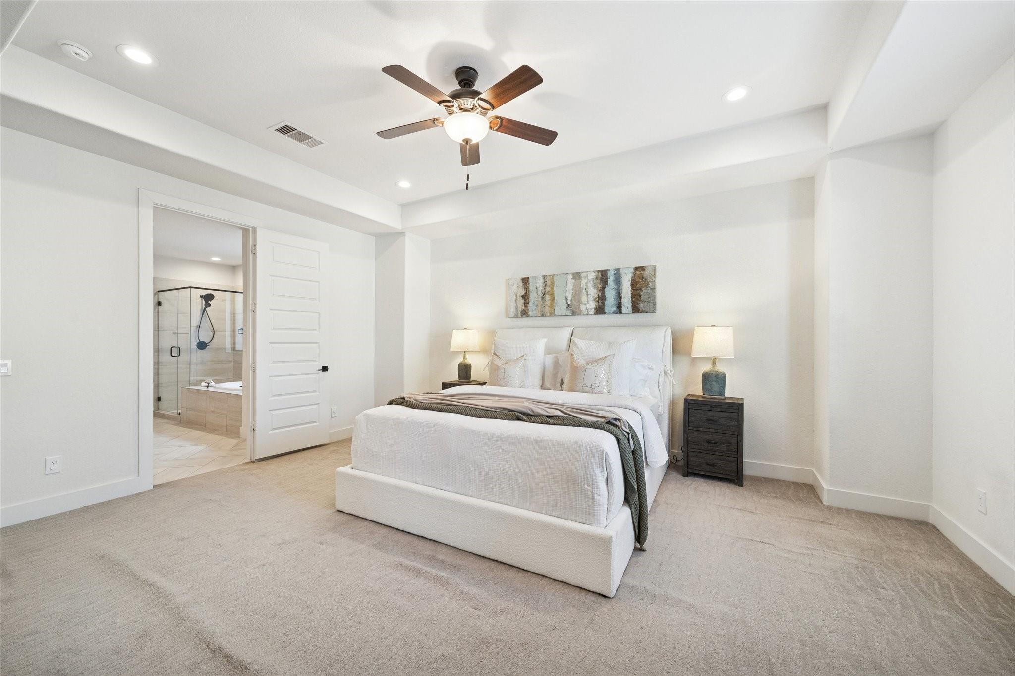 1122 Thompson Street