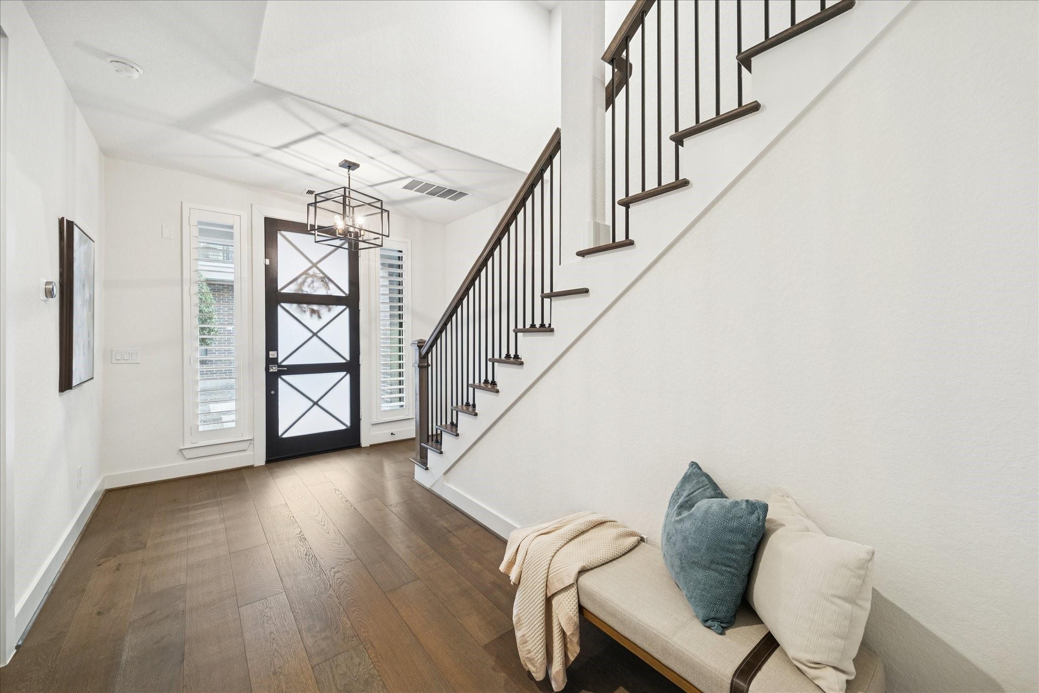 1122 Thompson Street