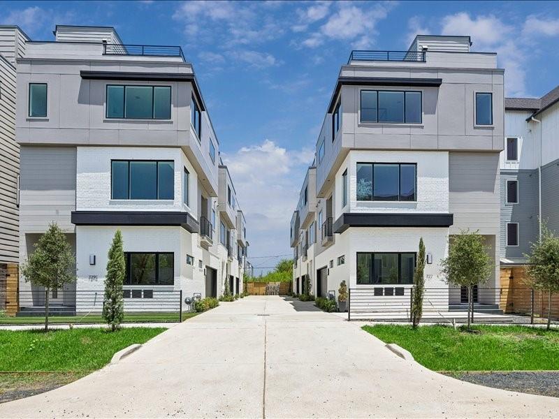 729 W 21st Street # C