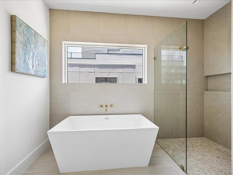 729 W 21st Street # C