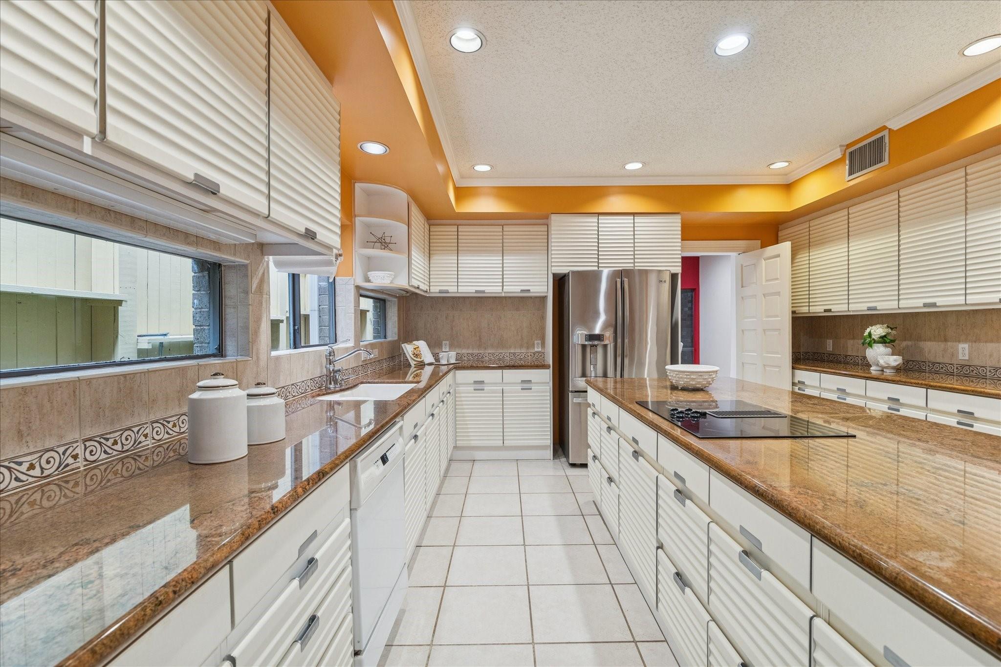 5610 San Felipe Street