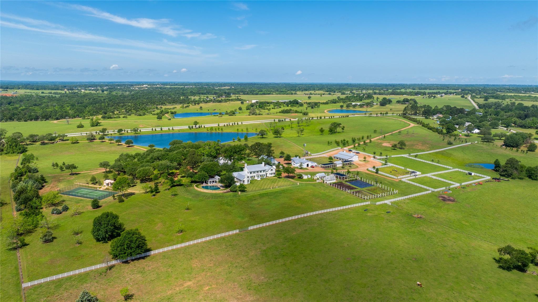 2228 Centerhill Road