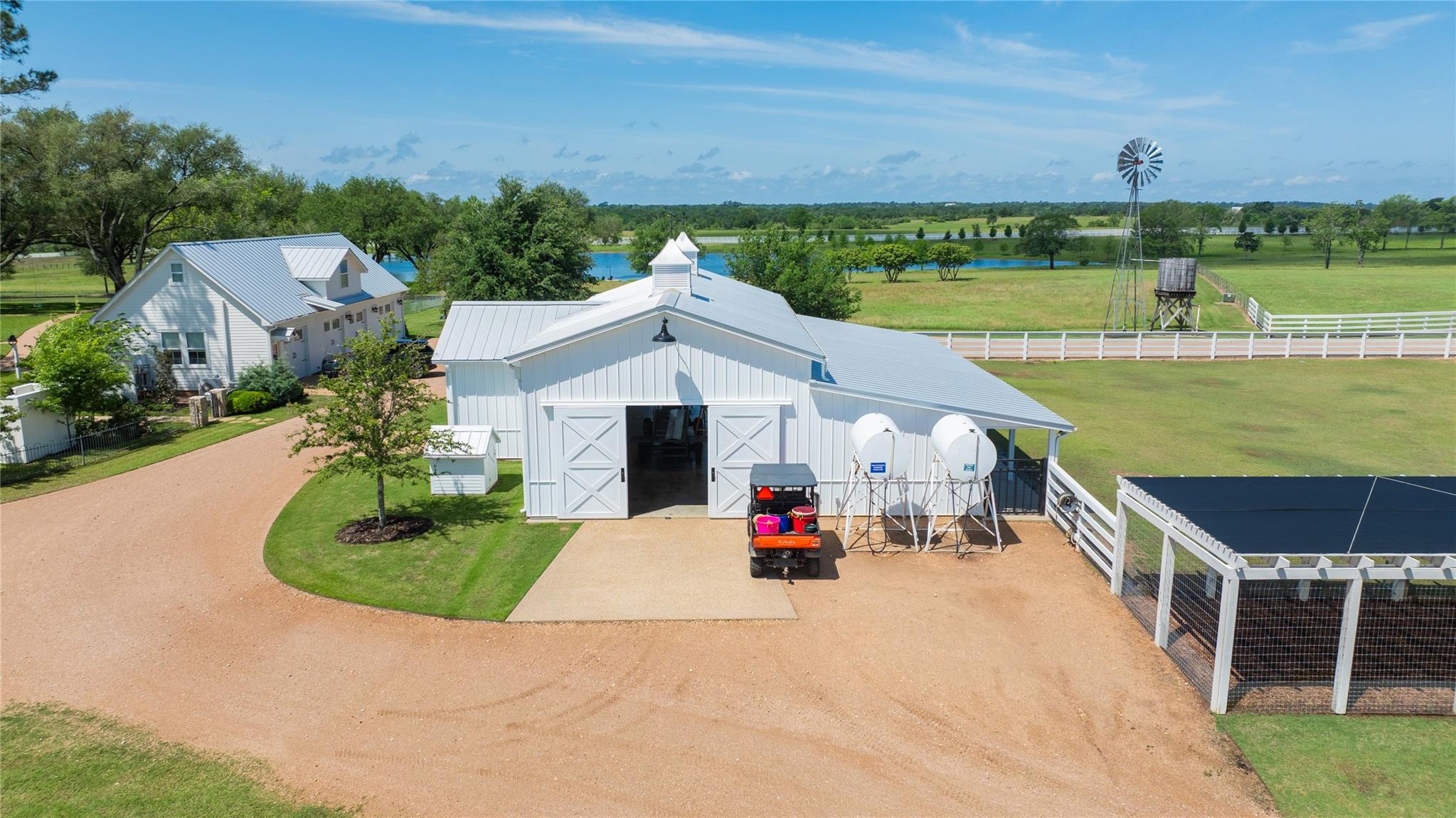 2228 Centerhill Road