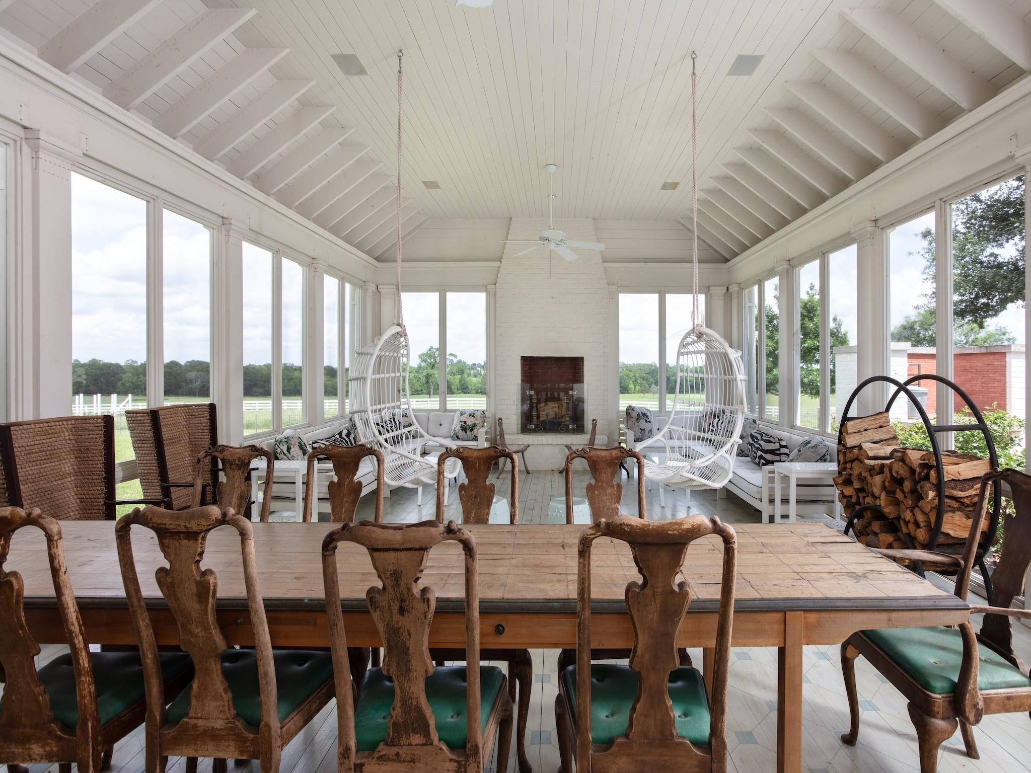 2228 Centerhill Road