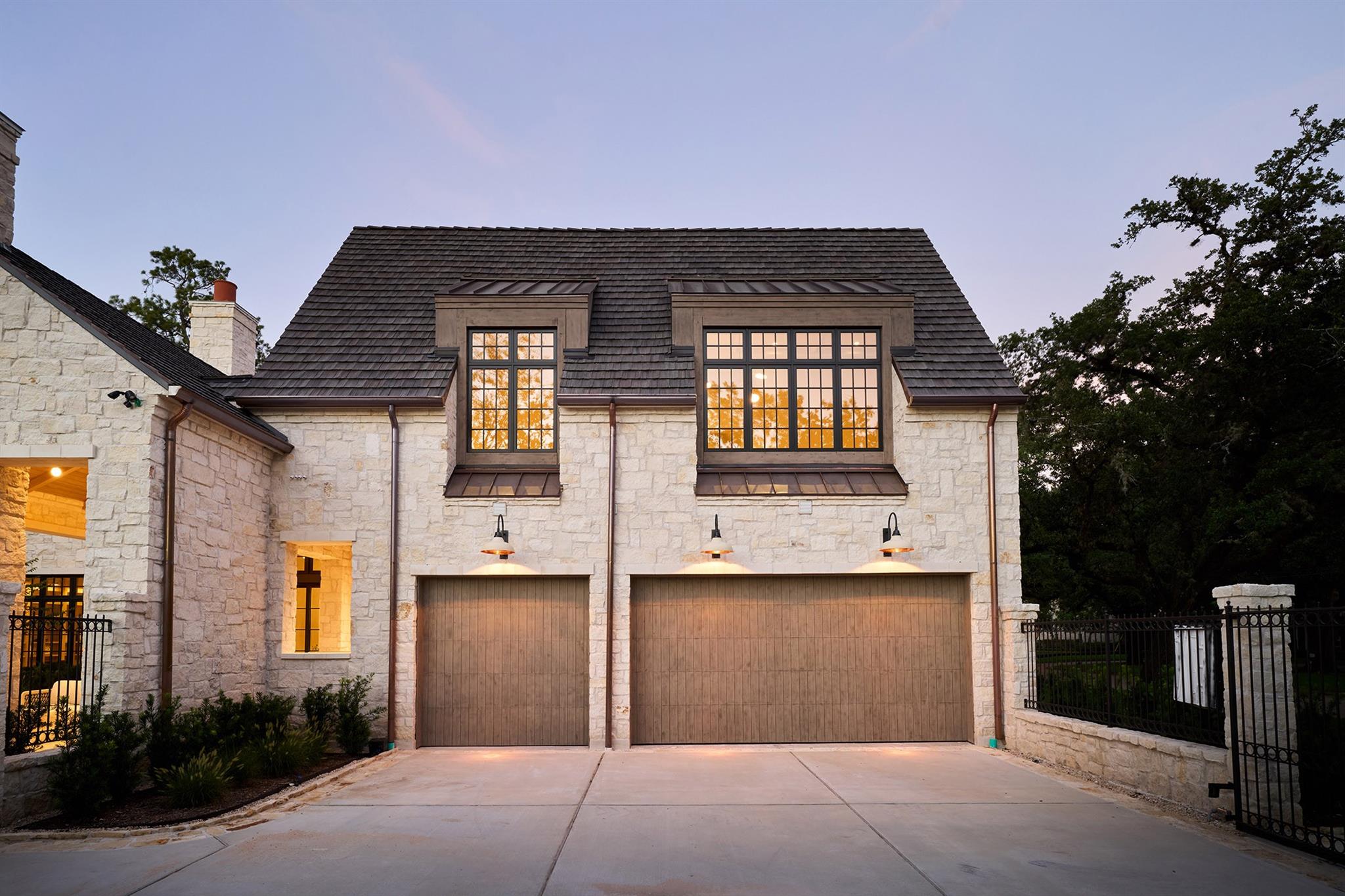 19 Willowron Drive