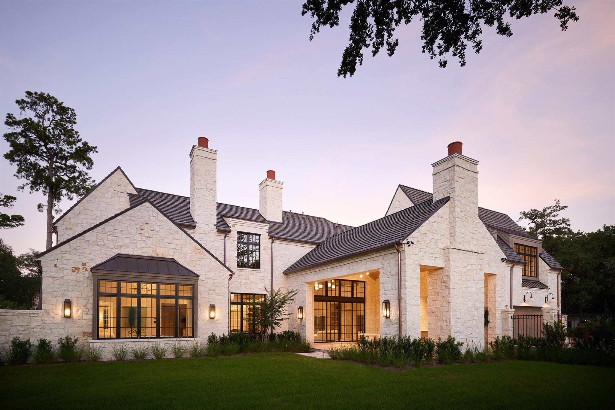 19 Willowron Drive