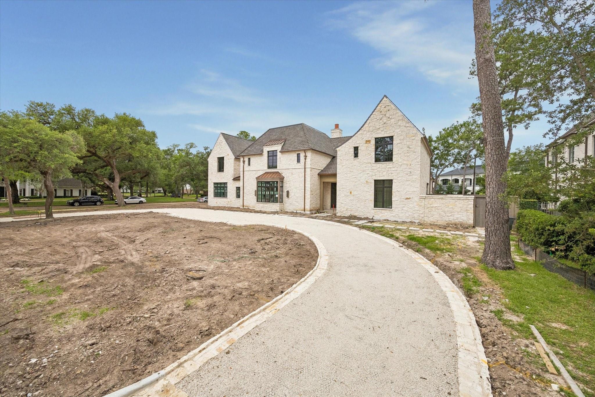 19 Willowron Drive