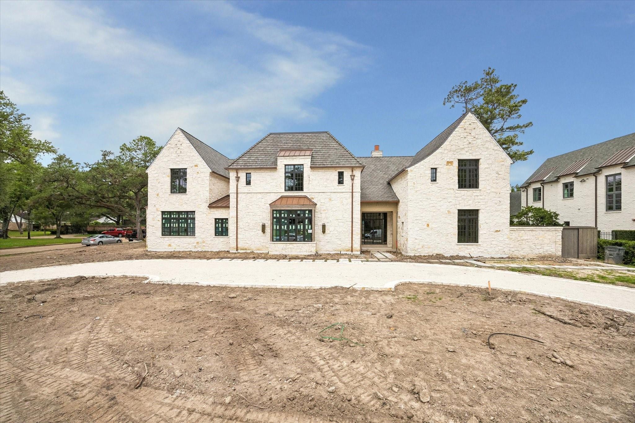 19 Willowron Drive
