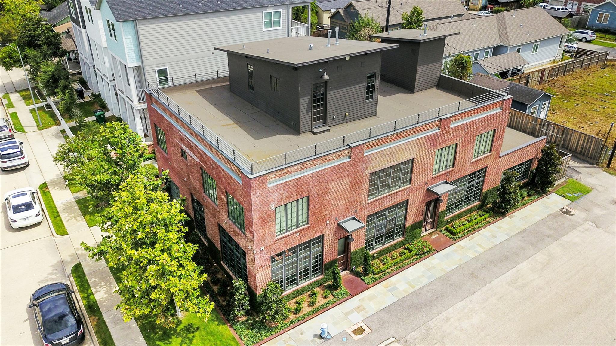 808 Coronado Street