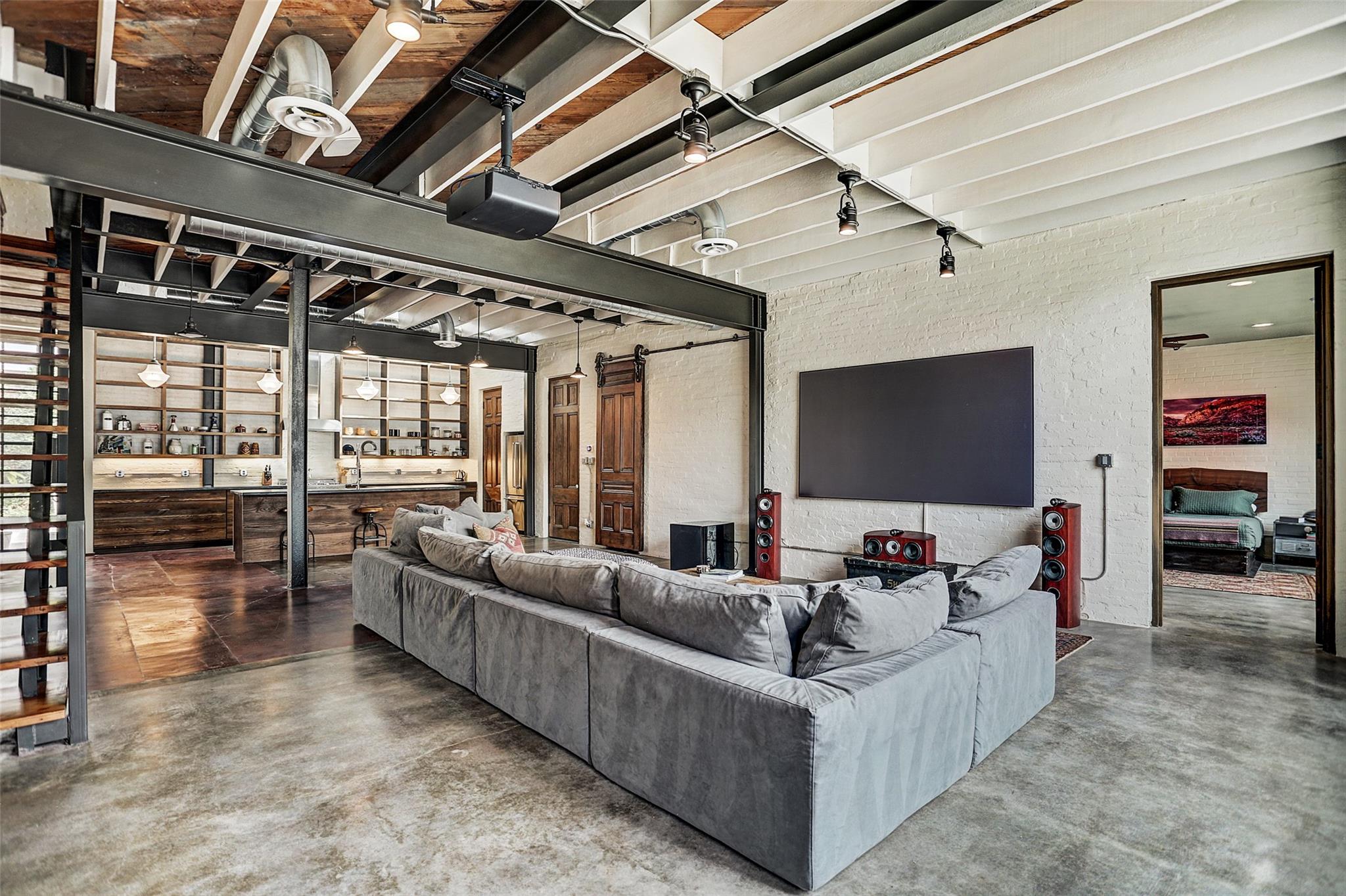808 Coronado Street