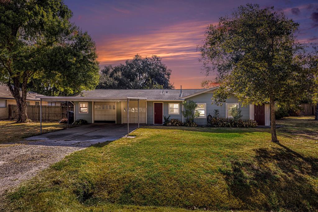 2902 Helberg Road