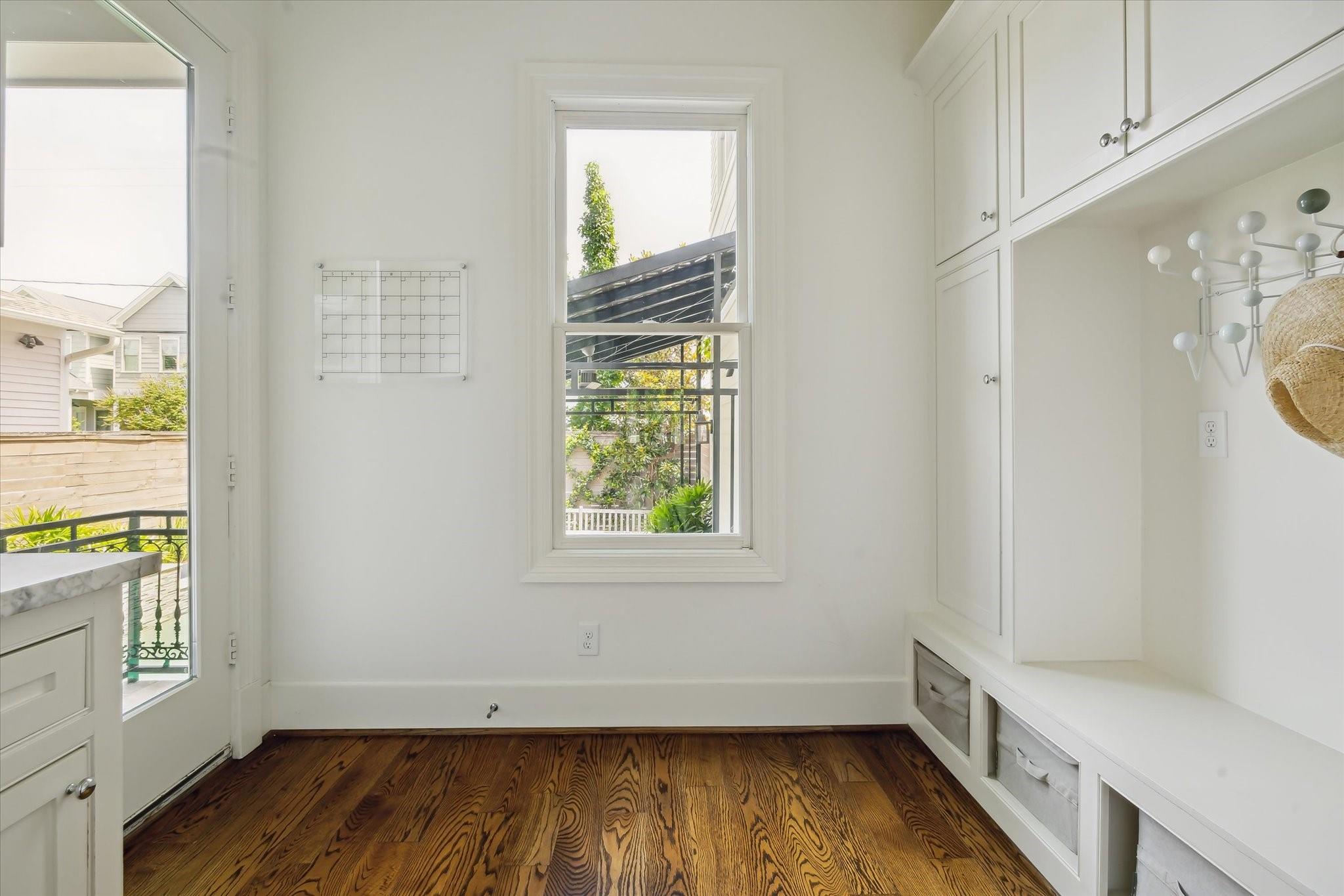 415 W 23rd Street