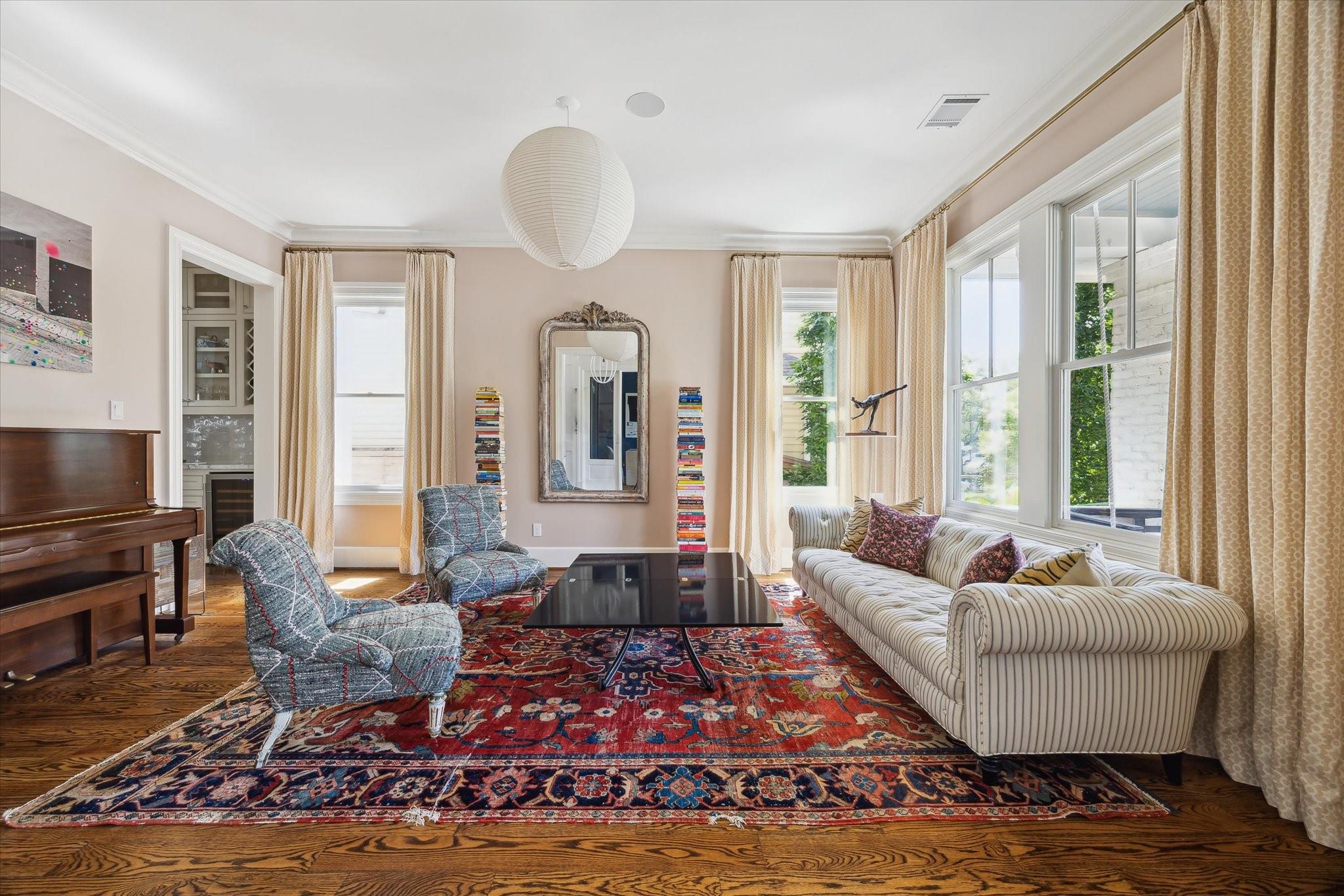 415 W 23rd Street