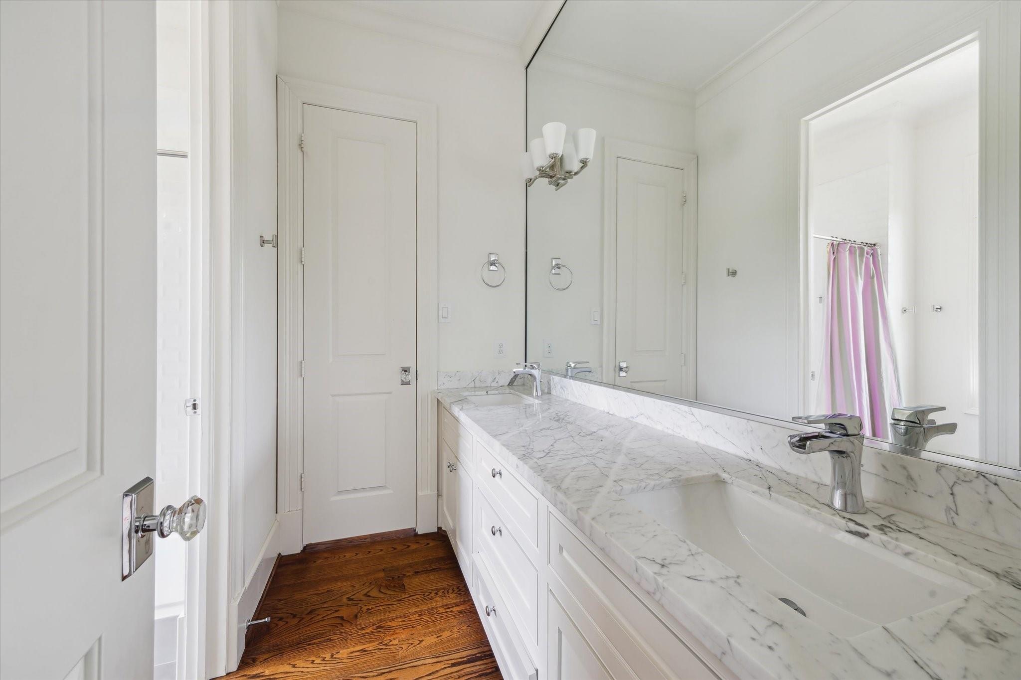 415 W 23rd Street