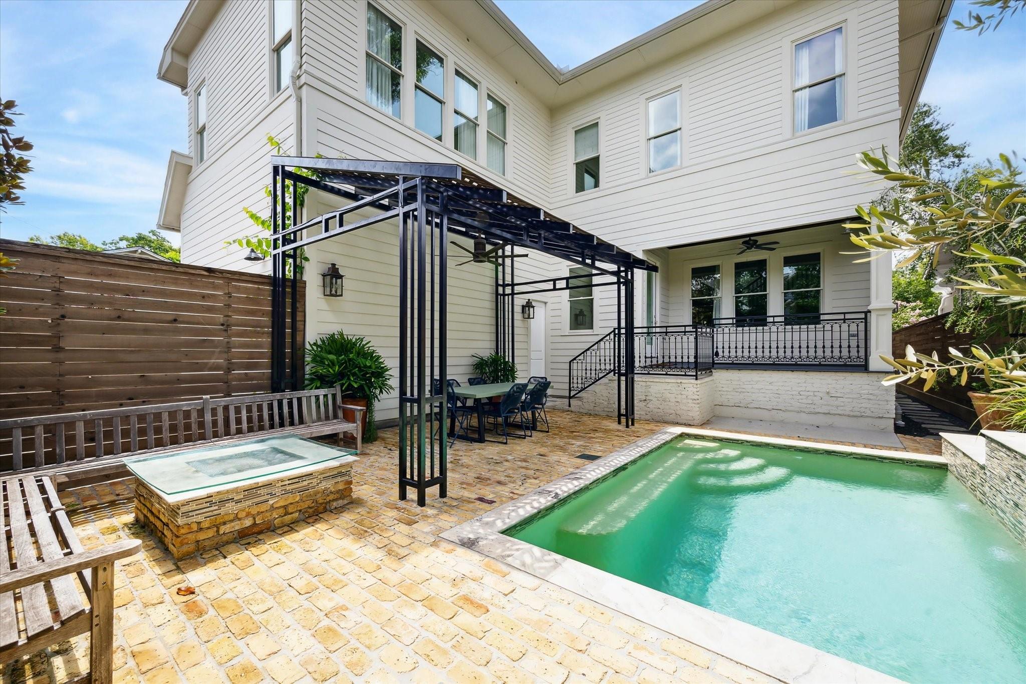 415 W 23rd Street