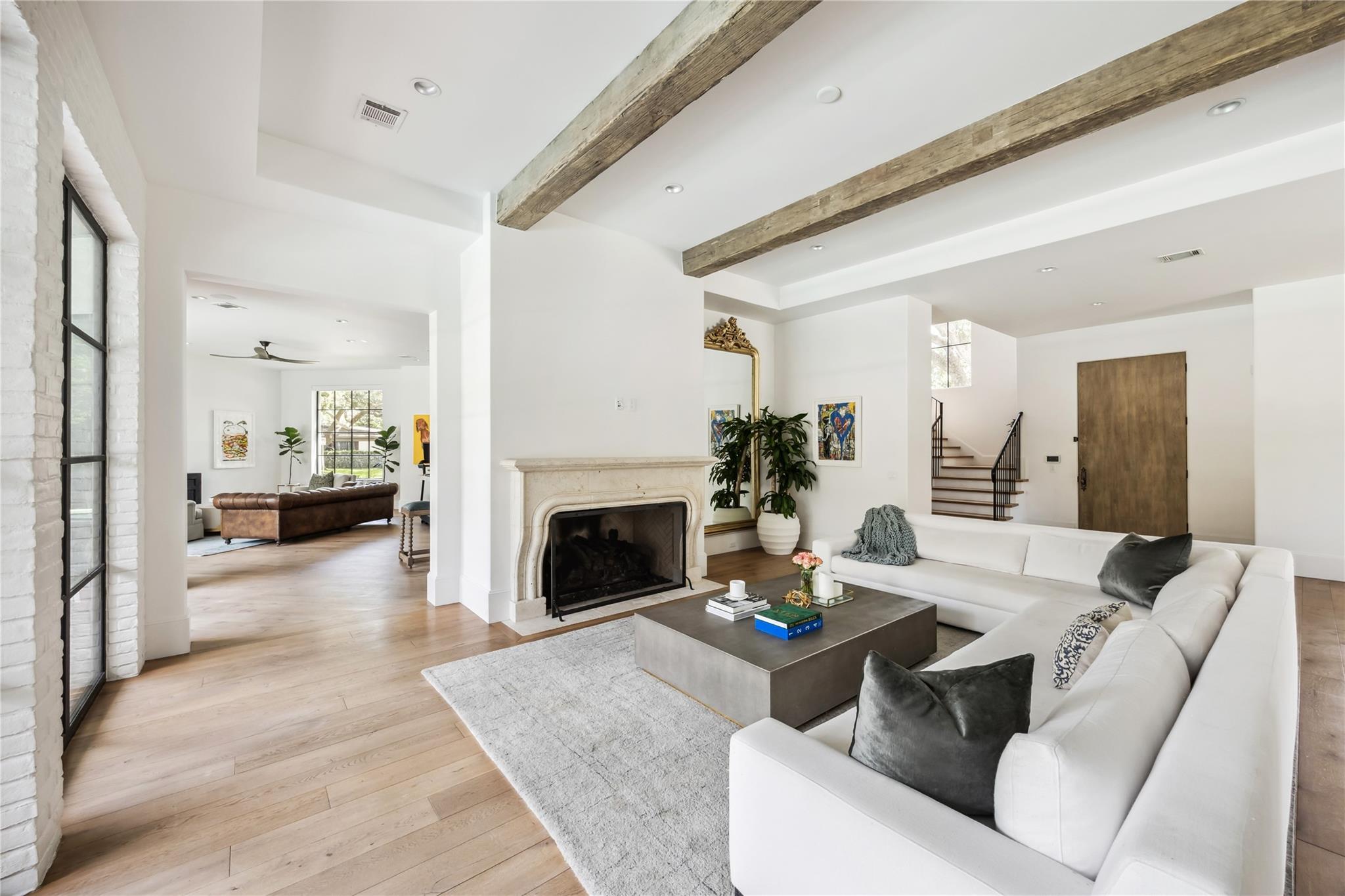 5228 Chesapeake Way