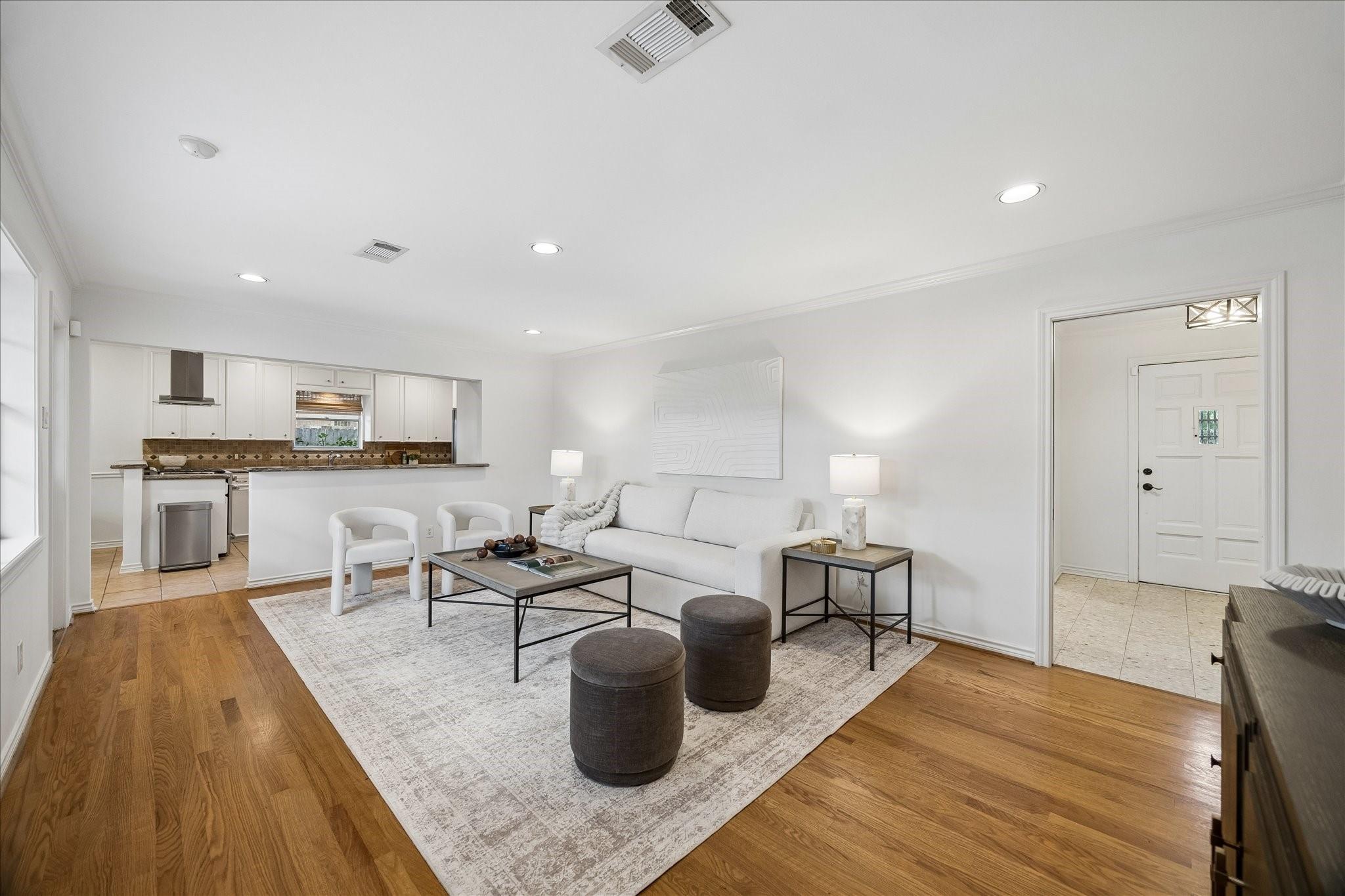 7623 Meadowvale Drive