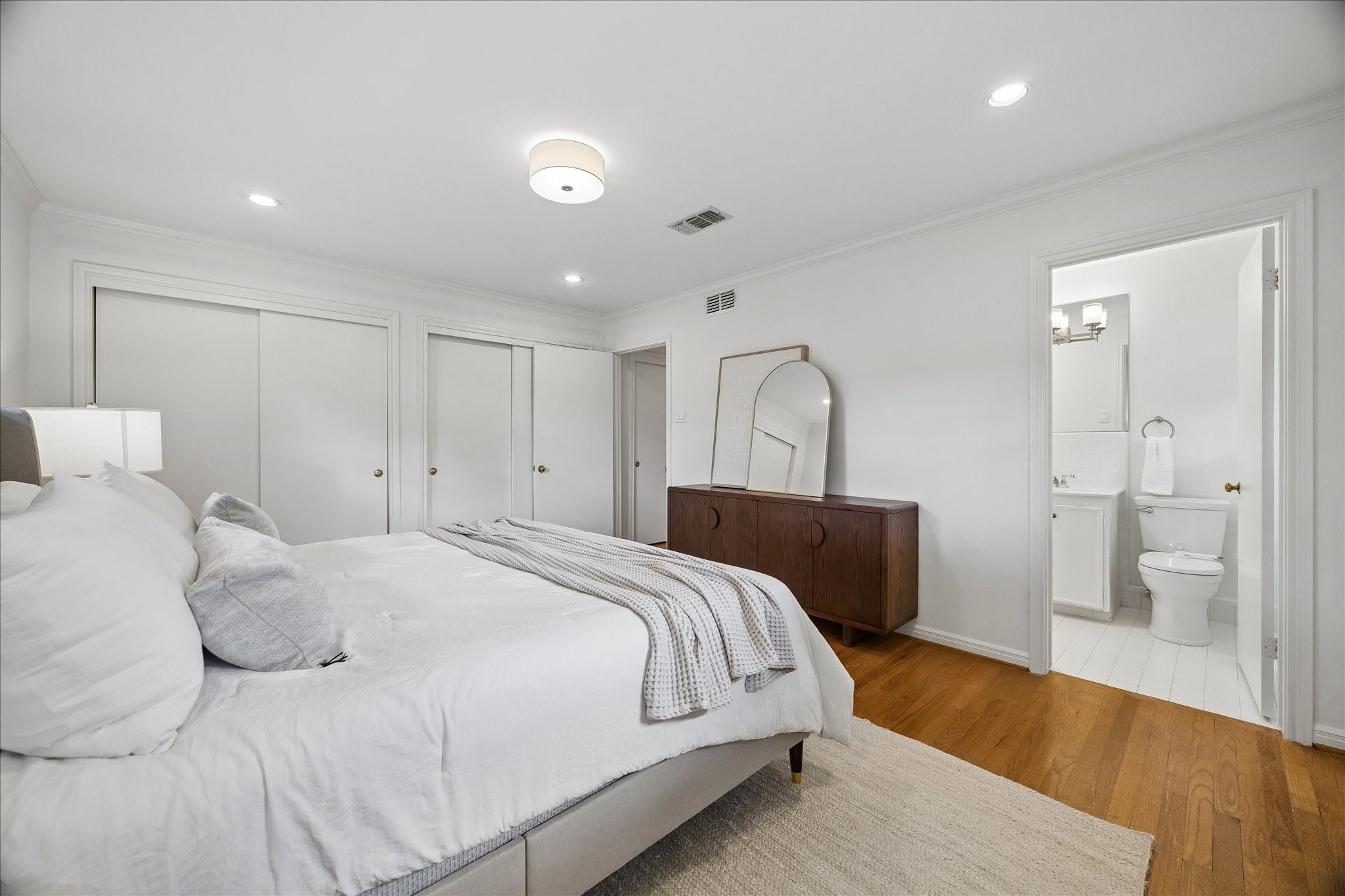 7623 Meadowvale Drive