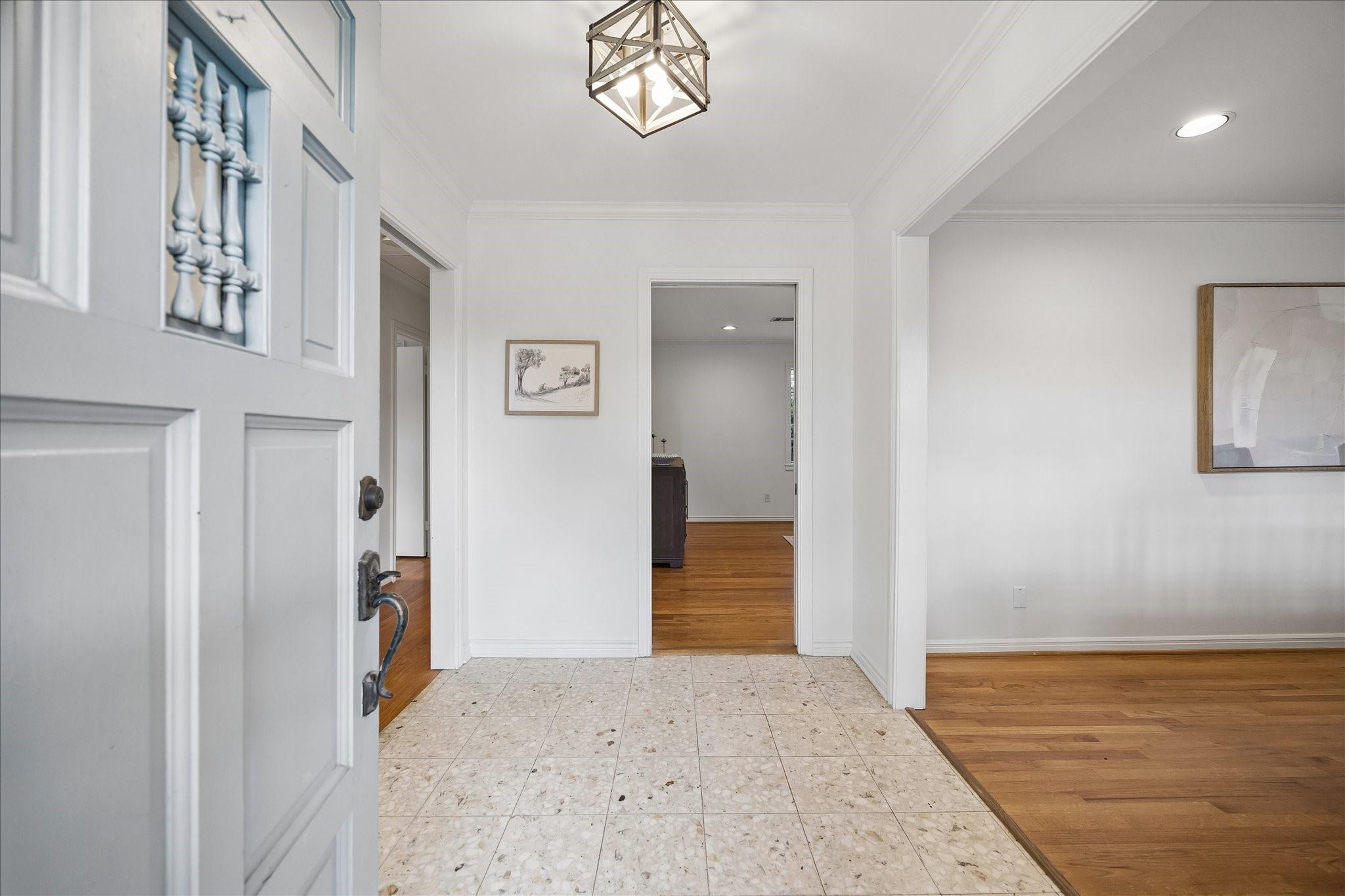 7623 Meadowvale Drive