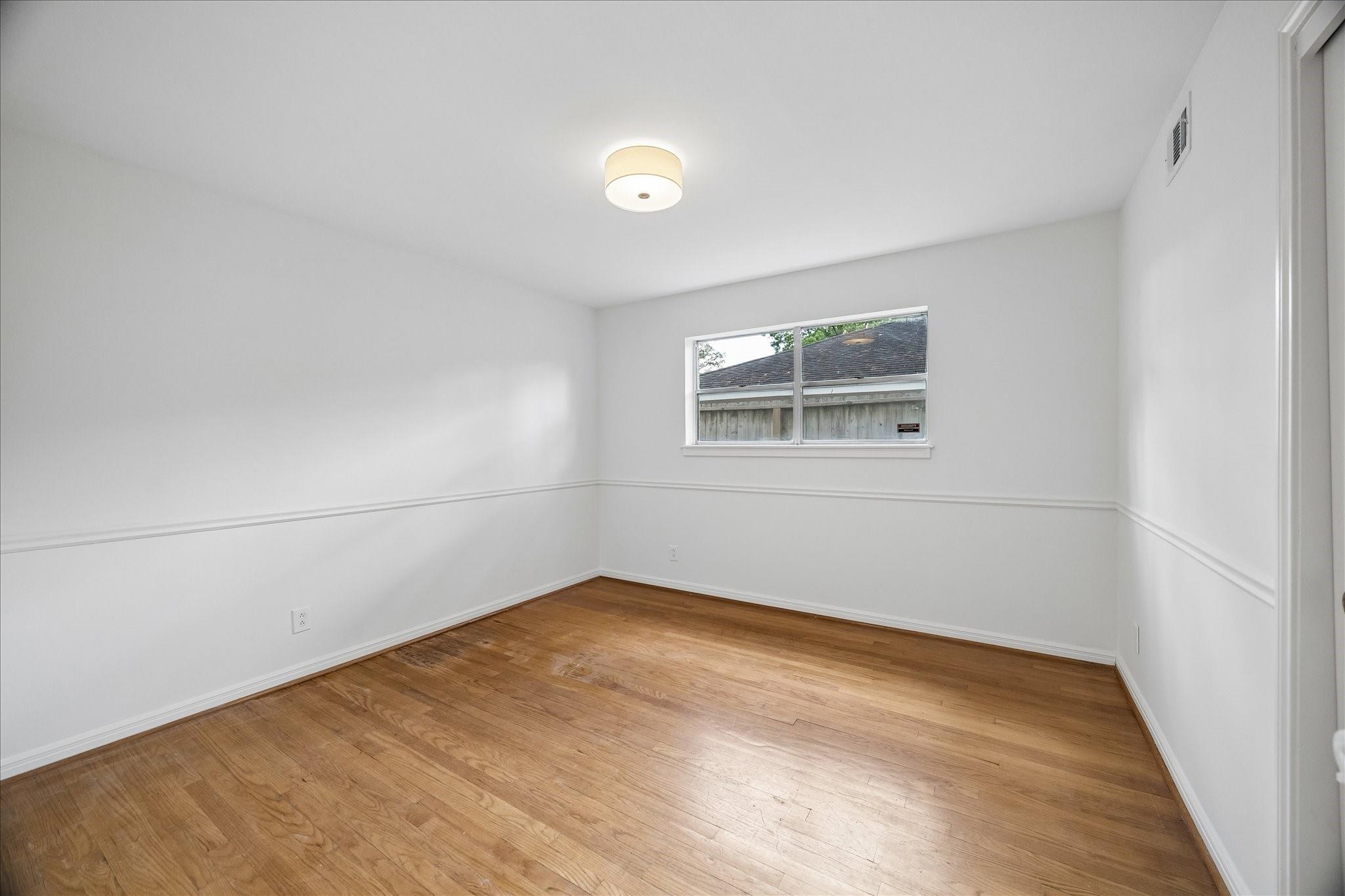 7623 Meadowvale Drive