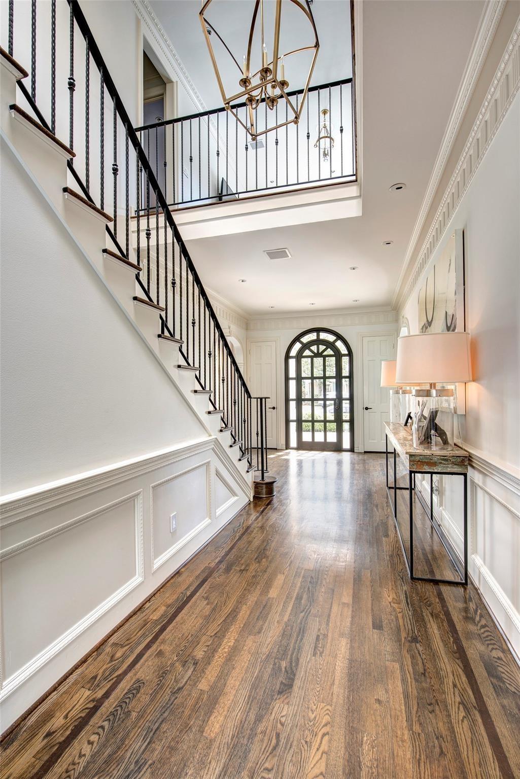3440 Locke Lane