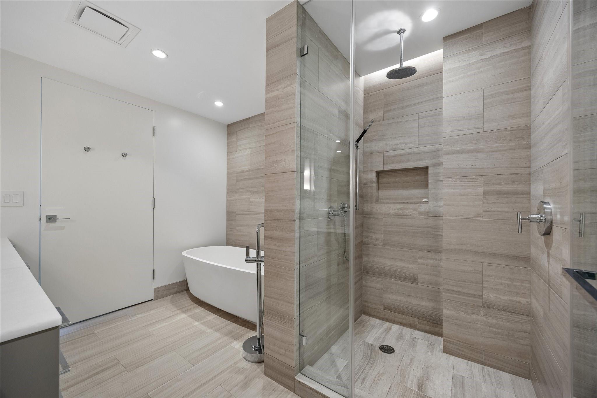 3433 Westheimer Road # 804