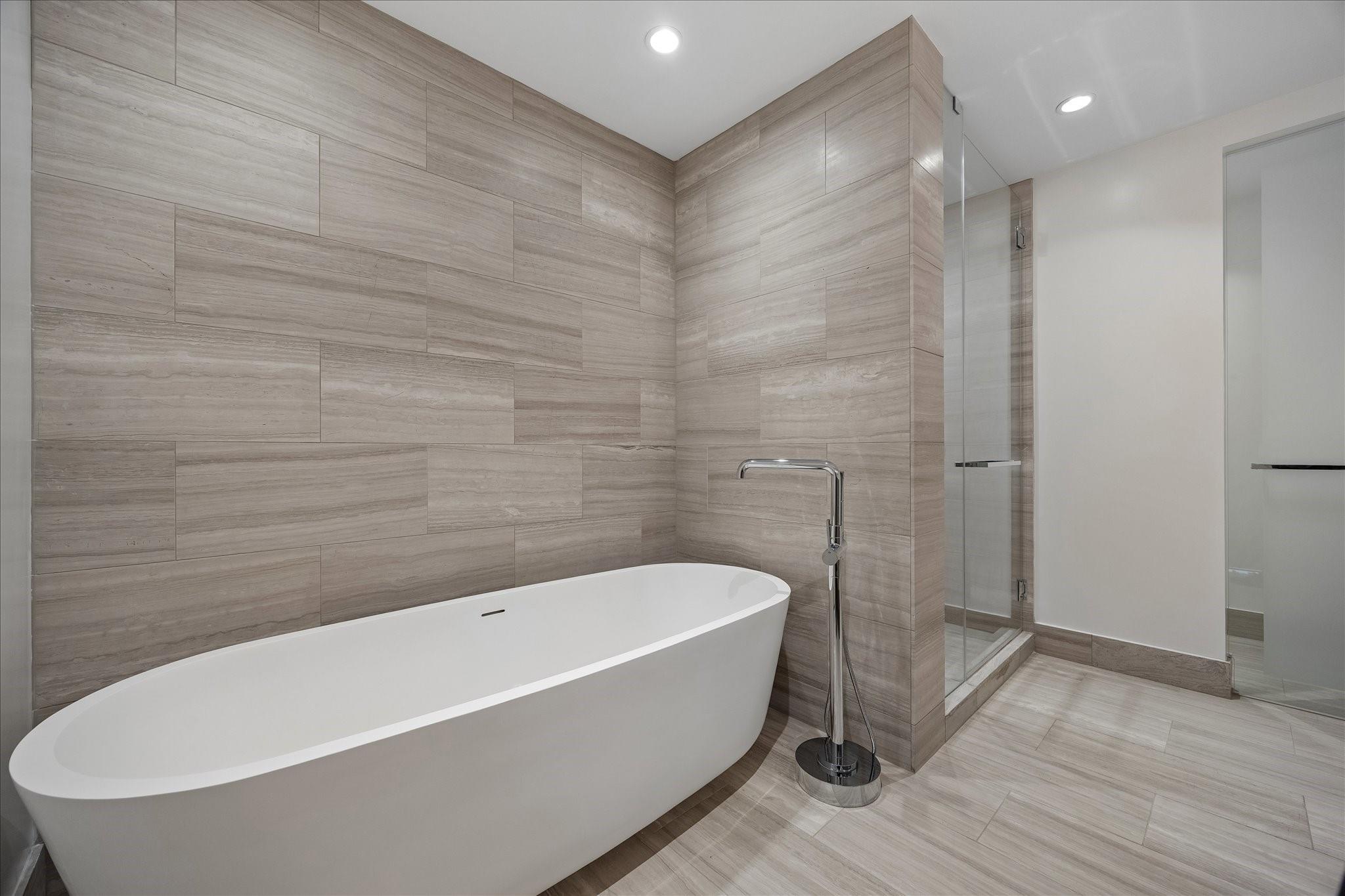 3433 Westheimer Road # 804
