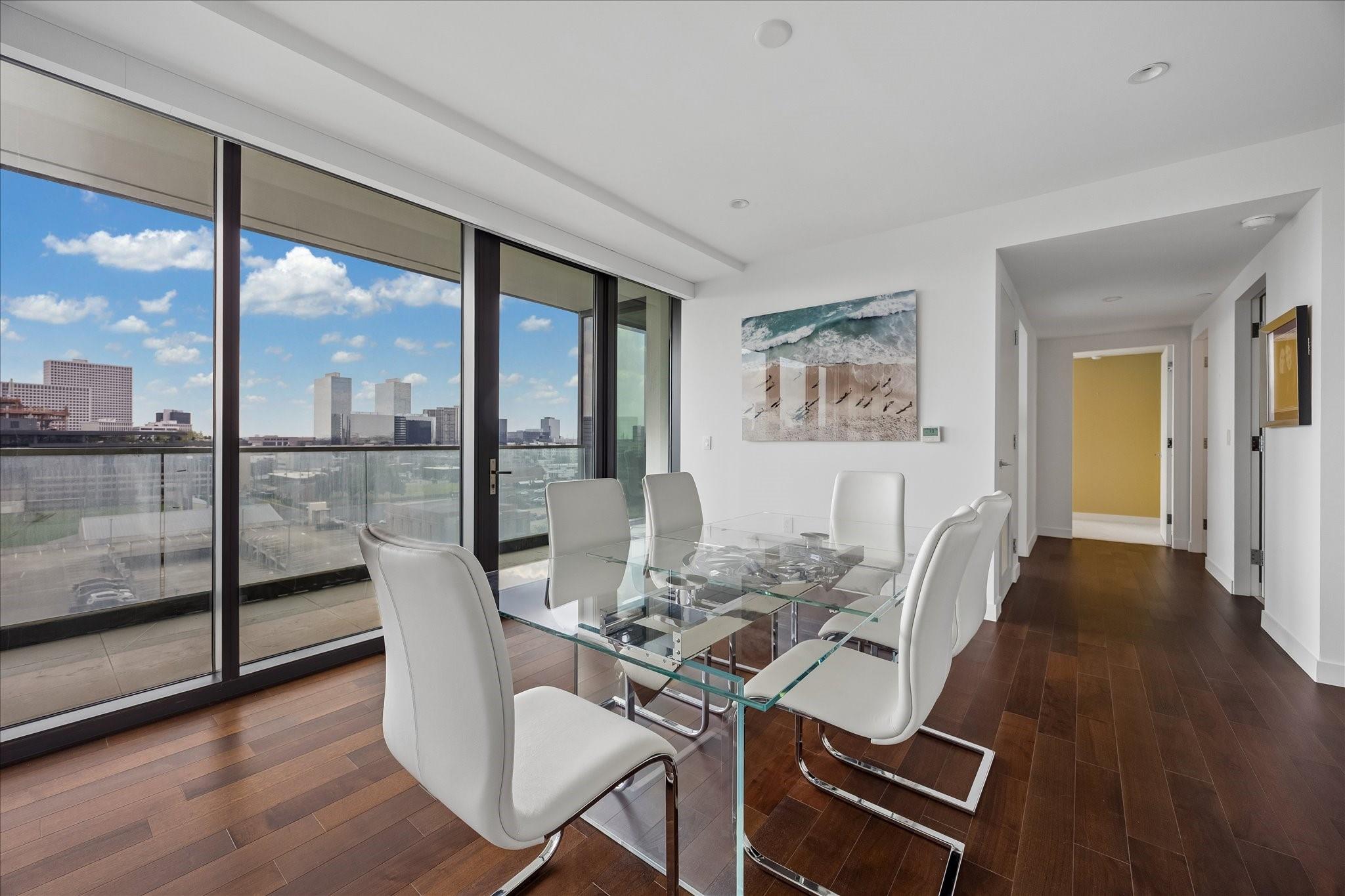 3433 Westheimer Road # 804