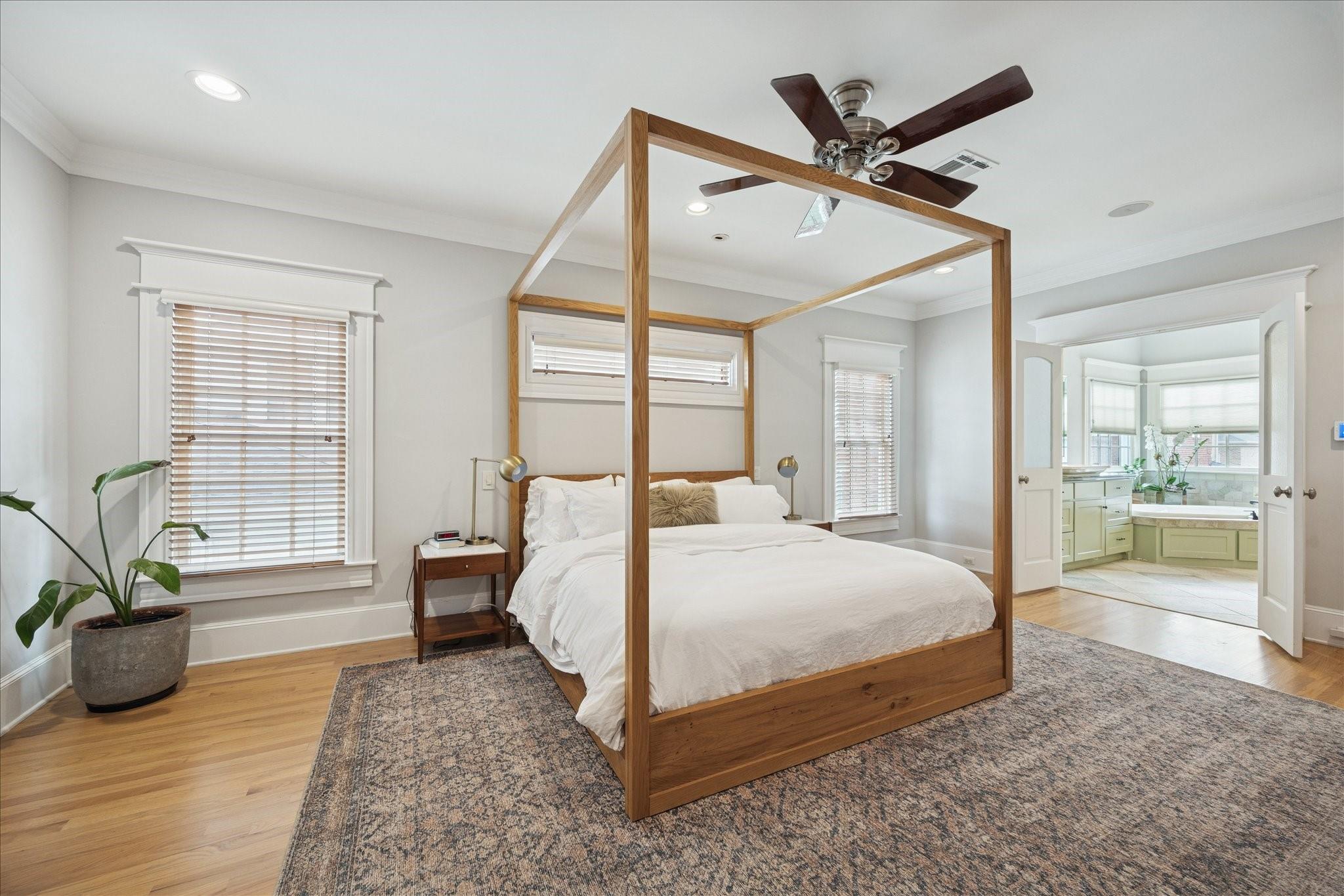 626 E 8th Street, Houston