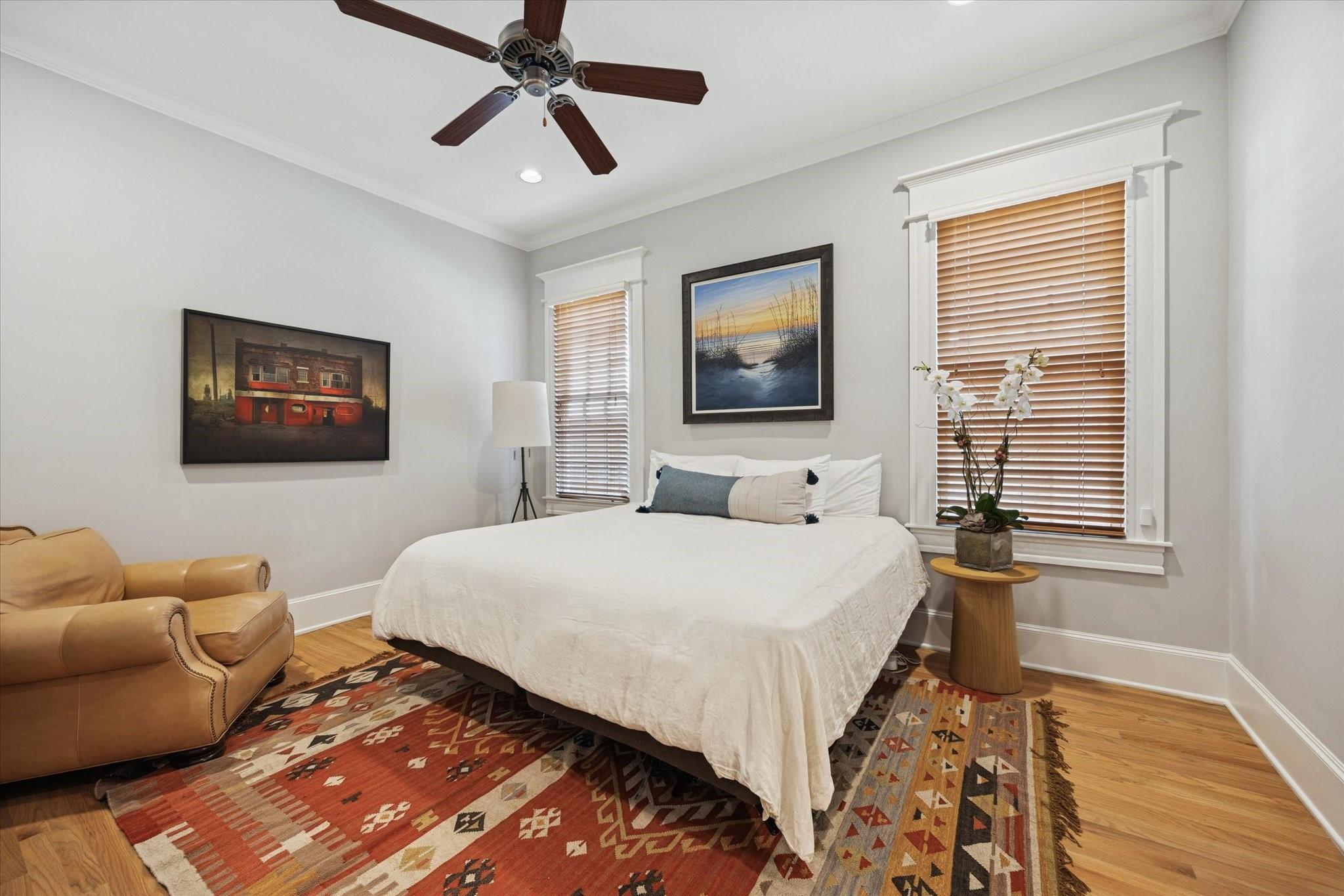 626 E 8th Street, Houston