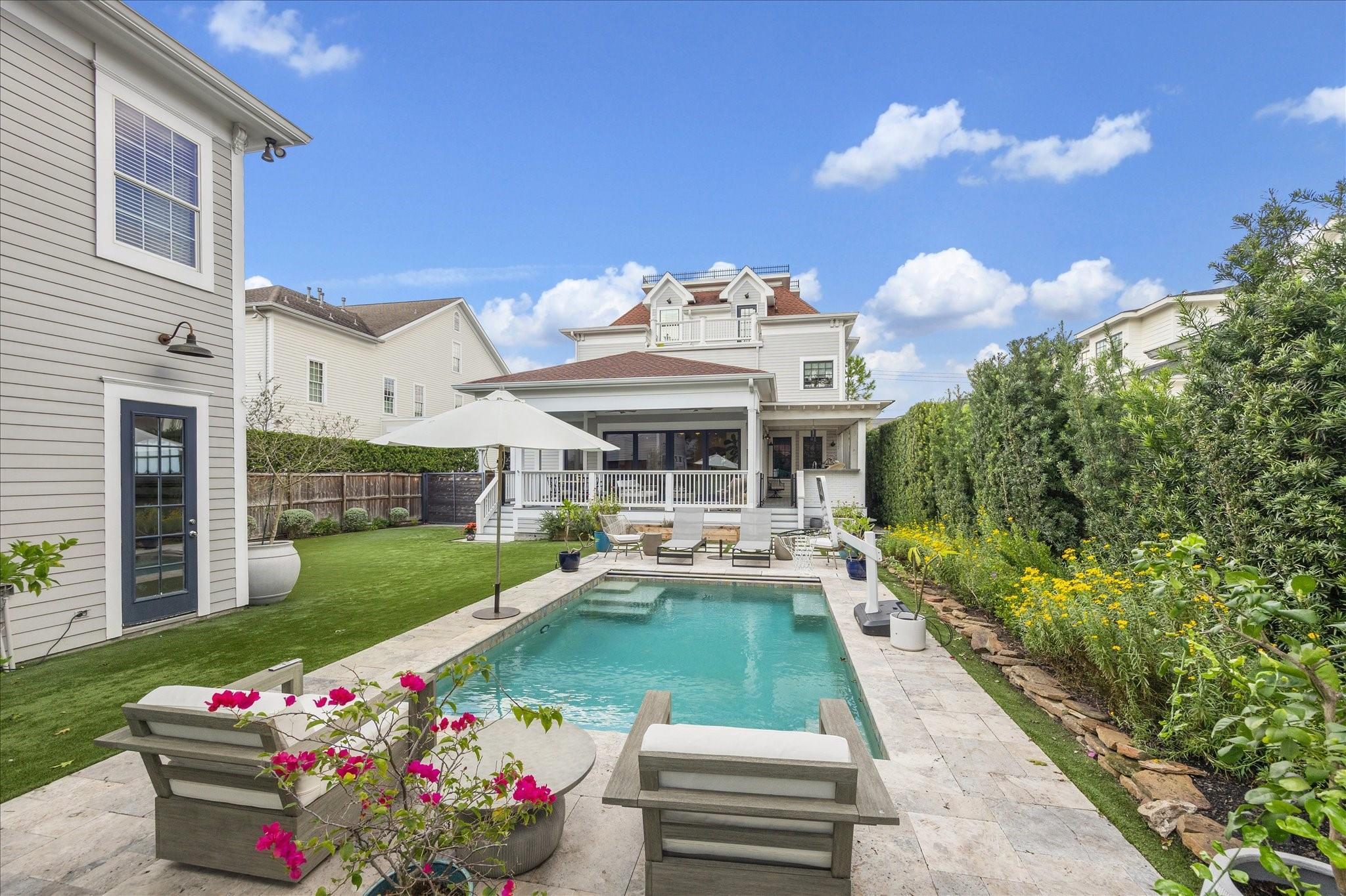 626 E 8th Street, Houston