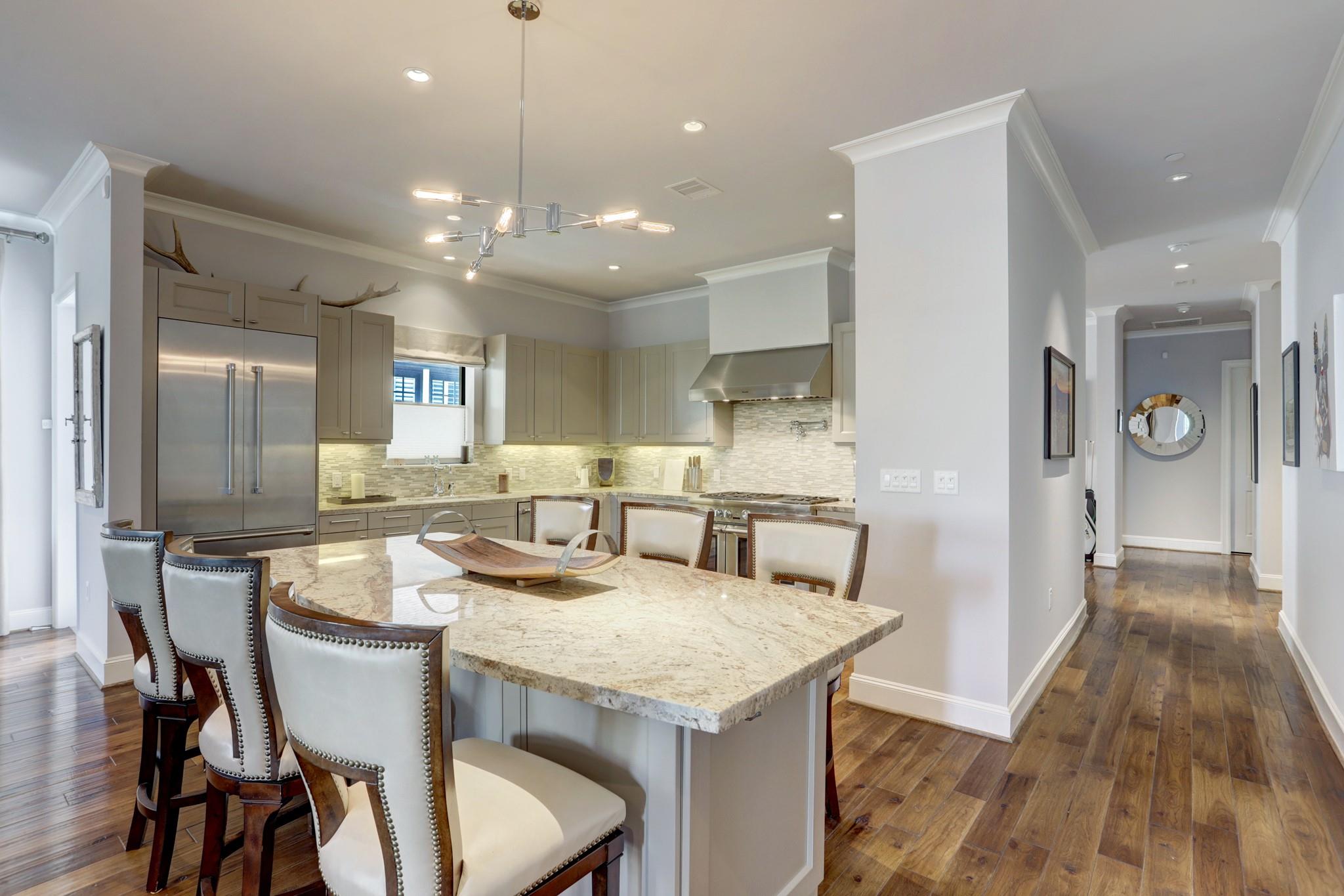 2221 Welch Street # 201