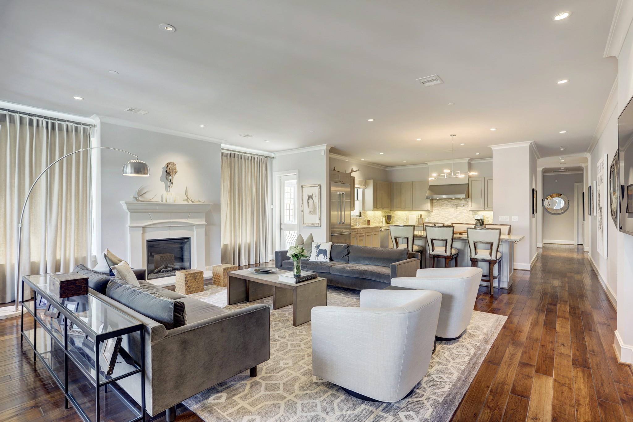 2221 Welch Street # 201