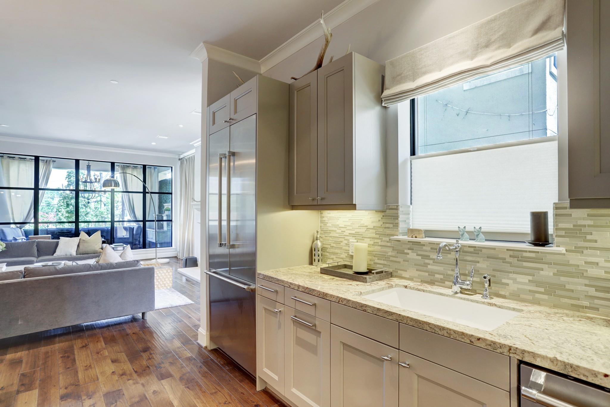 2221 Welch Street # 201