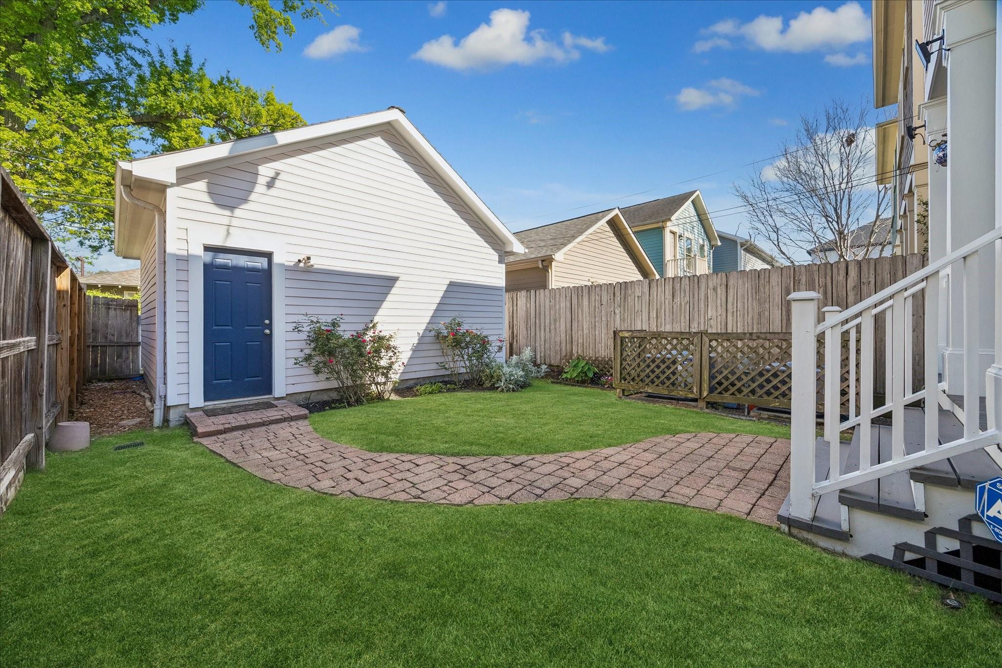 1534 Nicholson Street