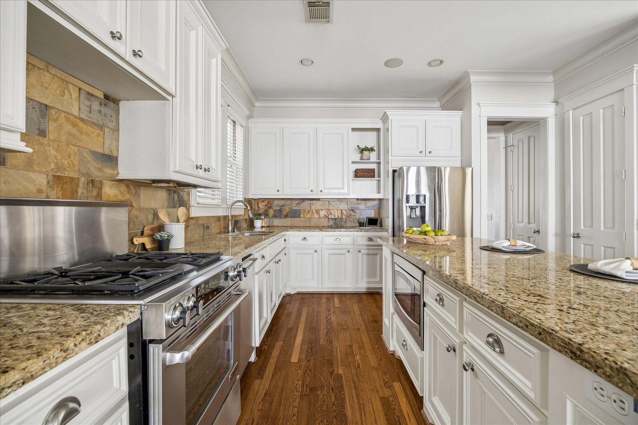 1534 Nicholson Street