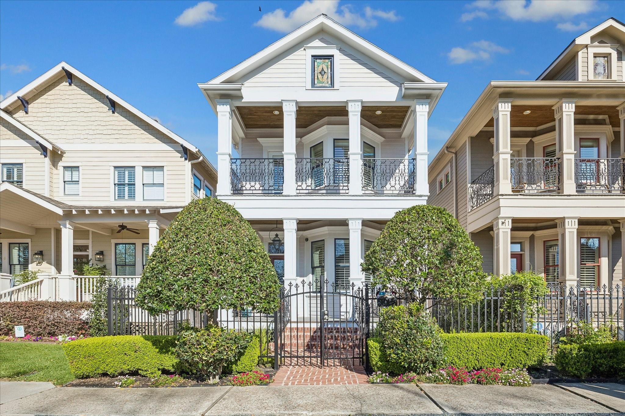 1534 Nicholson Street