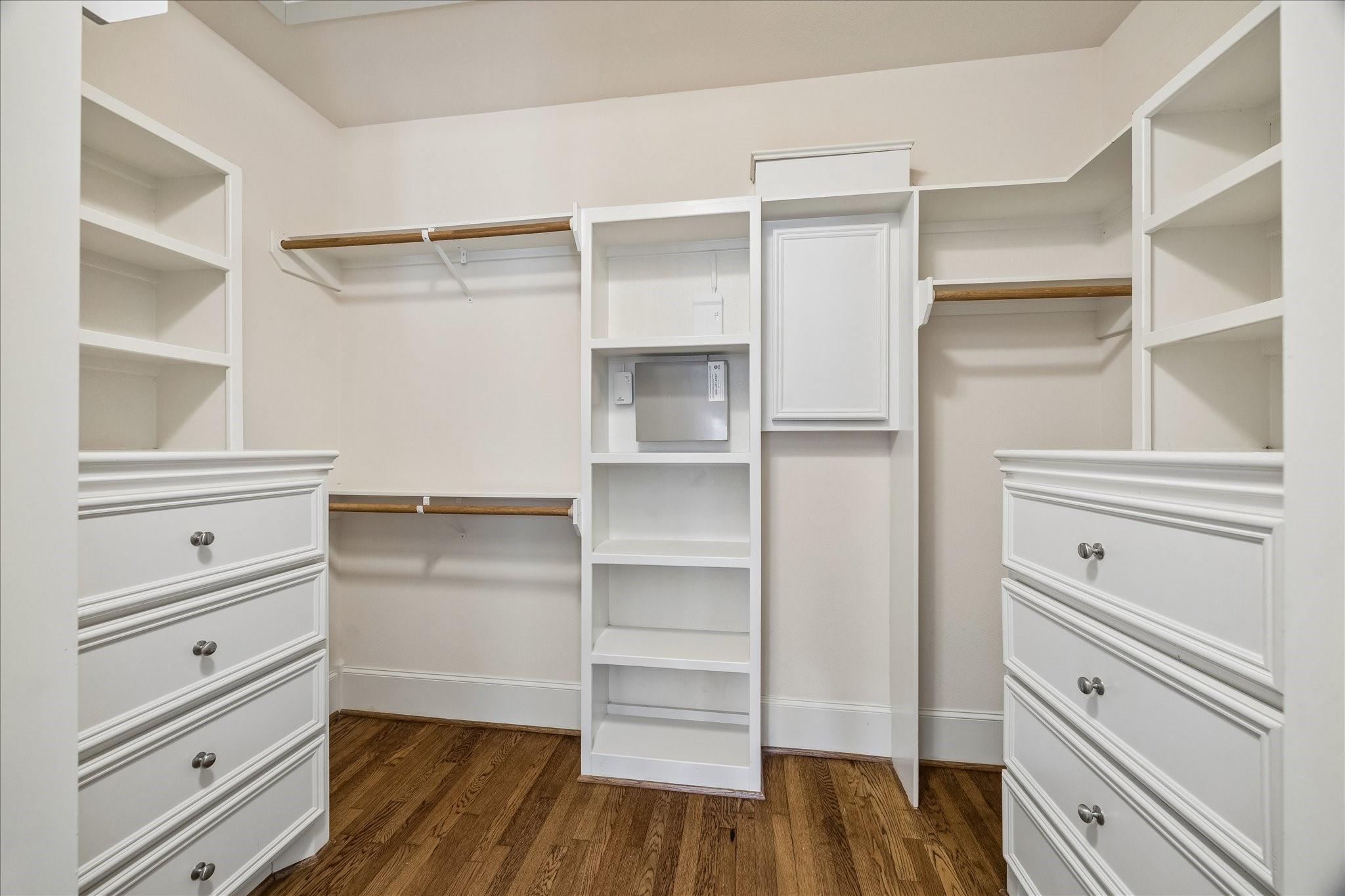 1534 Nicholson Street