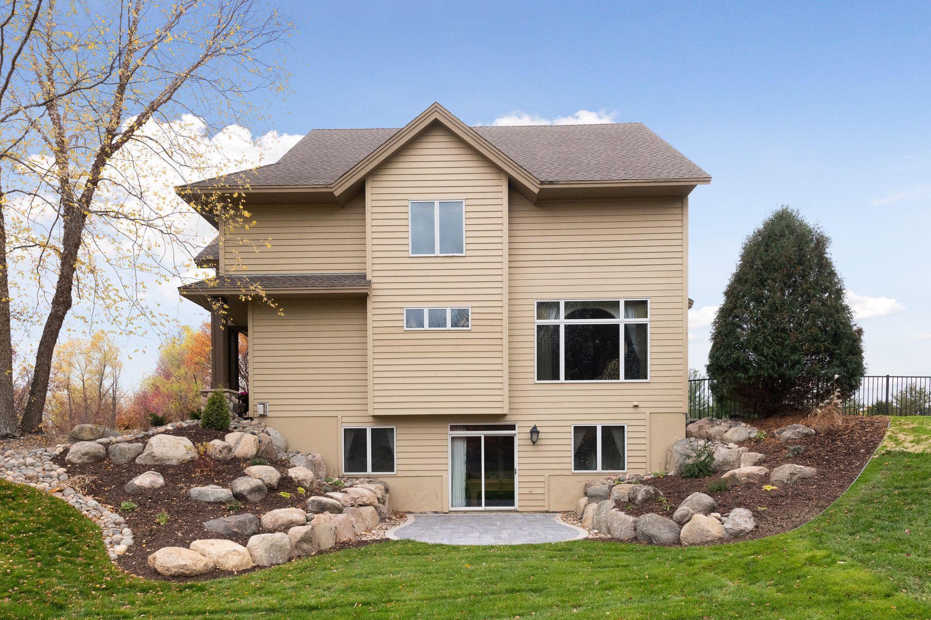 2325 Fieldstone Place