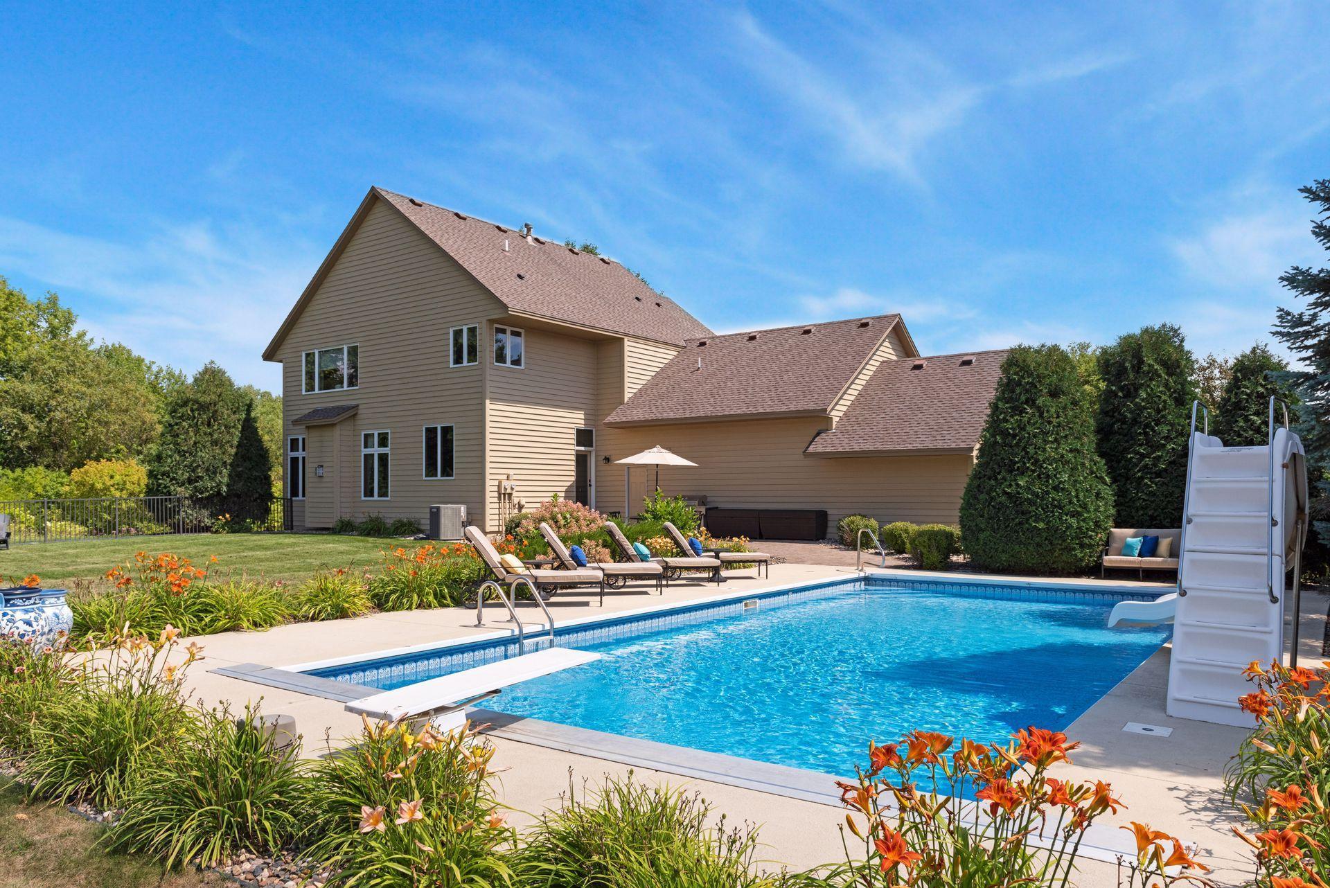 2325 Fieldstone Place