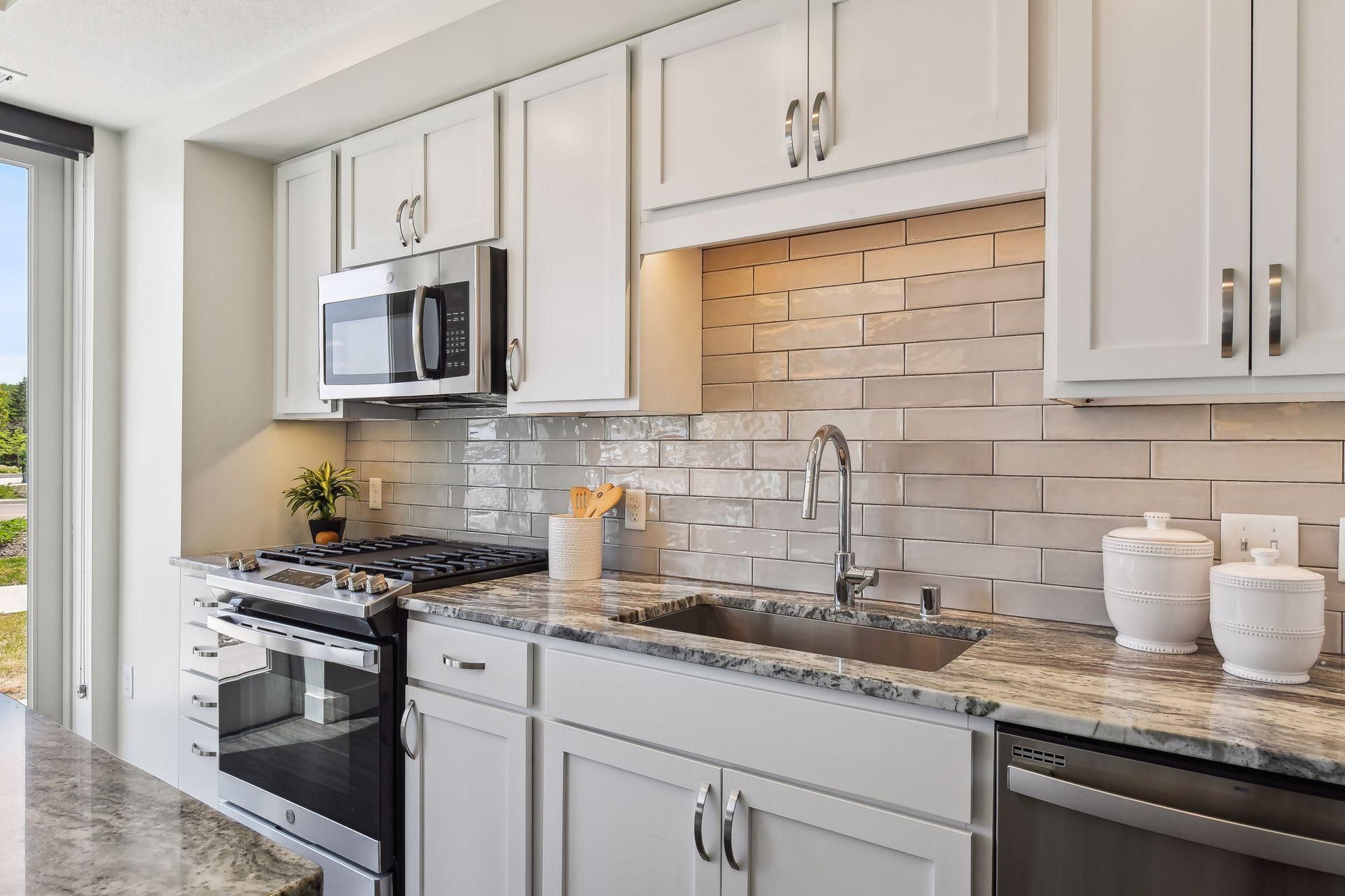 12610 Ridgedale Drive Unit: 105