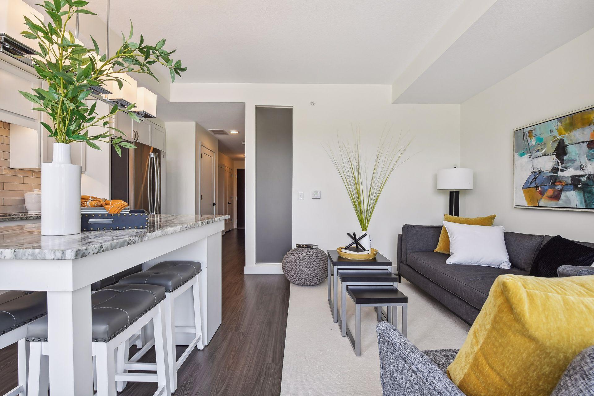 12610 Ridgedale Drive Unit: 105