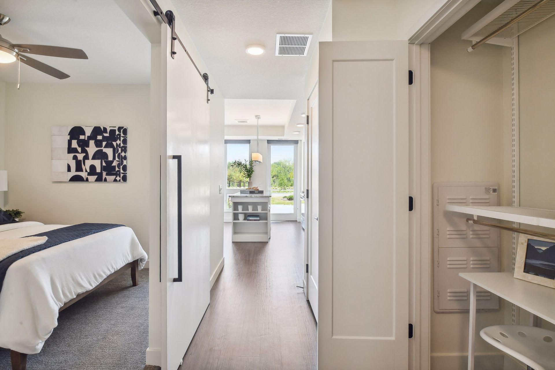 12610 Ridgedale Drive Unit: 105