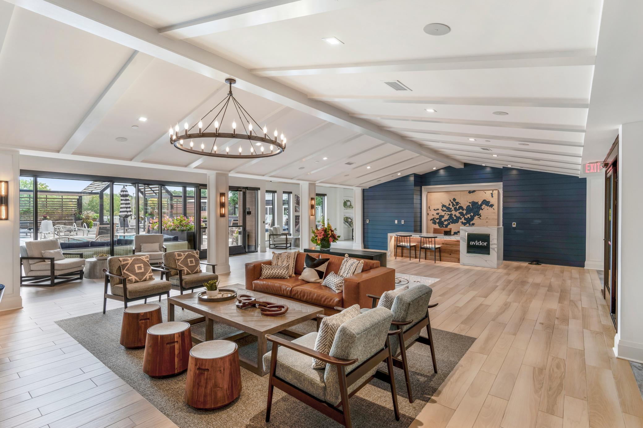 12610 Ridgedale Drive Unit: 105