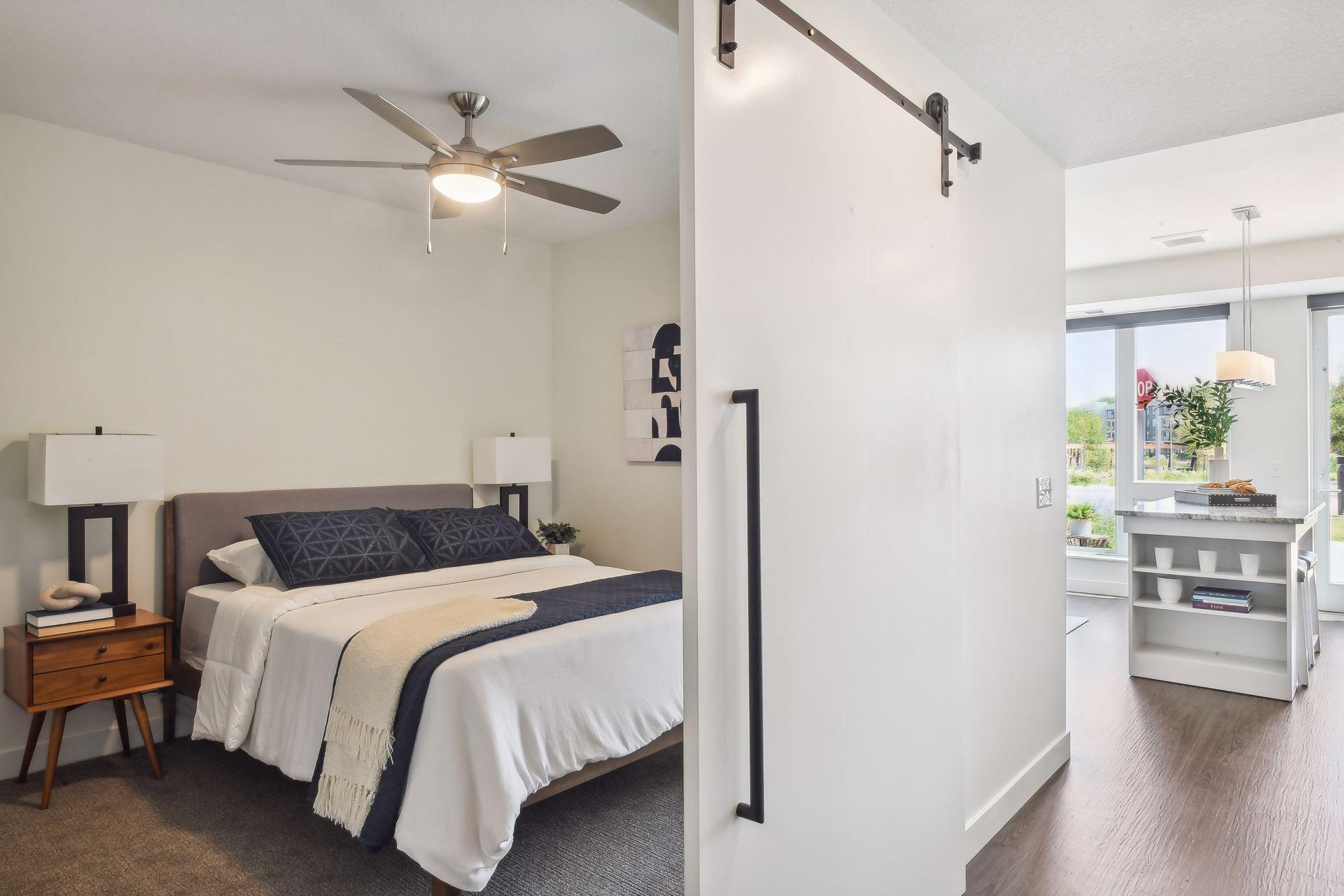 12610 Ridgedale Drive Unit: 105